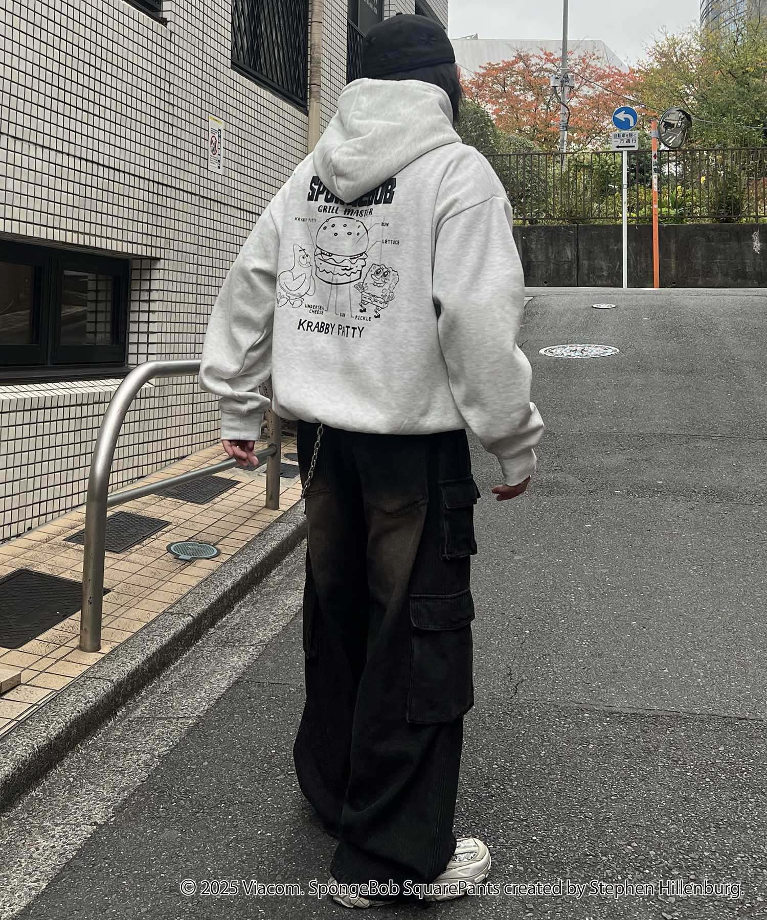 【SPONGE BOB / スポンジボブ】バックプリント プルパーカー