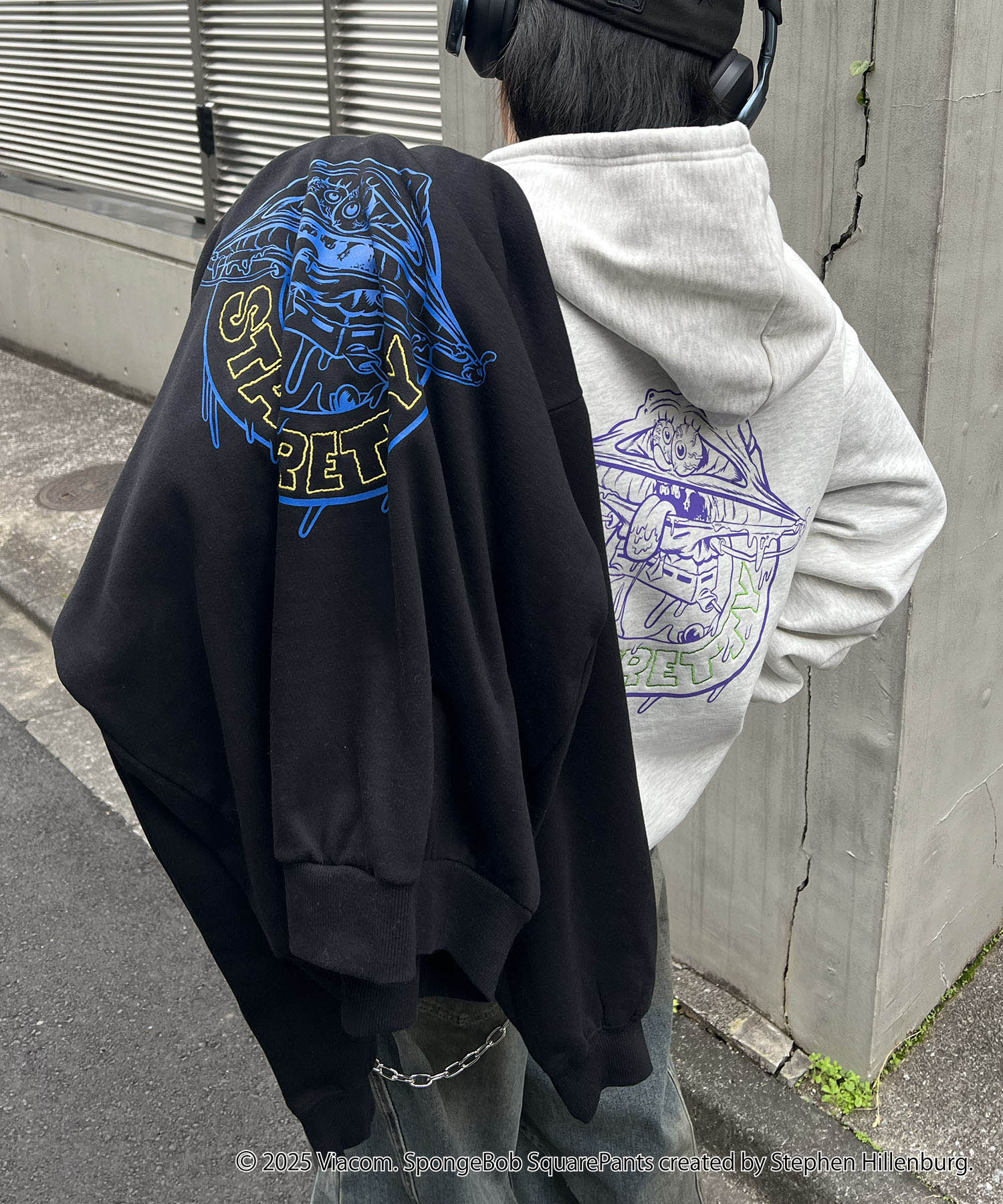 【SPONGE BOB / スポンジボブ】バックプリント 刺繍 プルパーカー