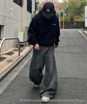 【SPONGE BOB / スポンジボブ】バックプリント 刺繍 プルパーカー