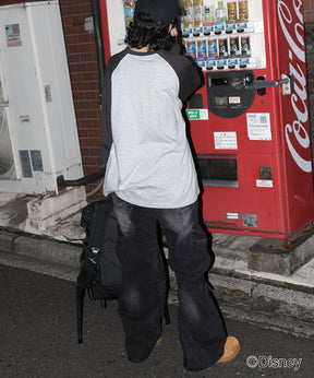 【Disney / ディズニー】ミッキー ワンポイント ヴィンテージライク レトログラフィック ビッグシルエット ラグランロンT