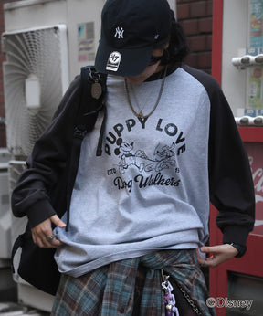 【Disney / ディズニー】ミッキー ヴィンテージライク レトログラフィック 古着風クラックプリント ビッグシルエット ラグランロンT