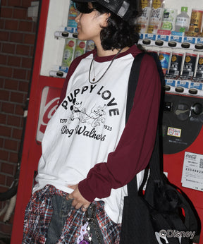 【Disney / ディズニー】ミッキー ヴィンテージライク レトログラフィック 古着風クラックプリント ビッグシルエット ラグランロンT