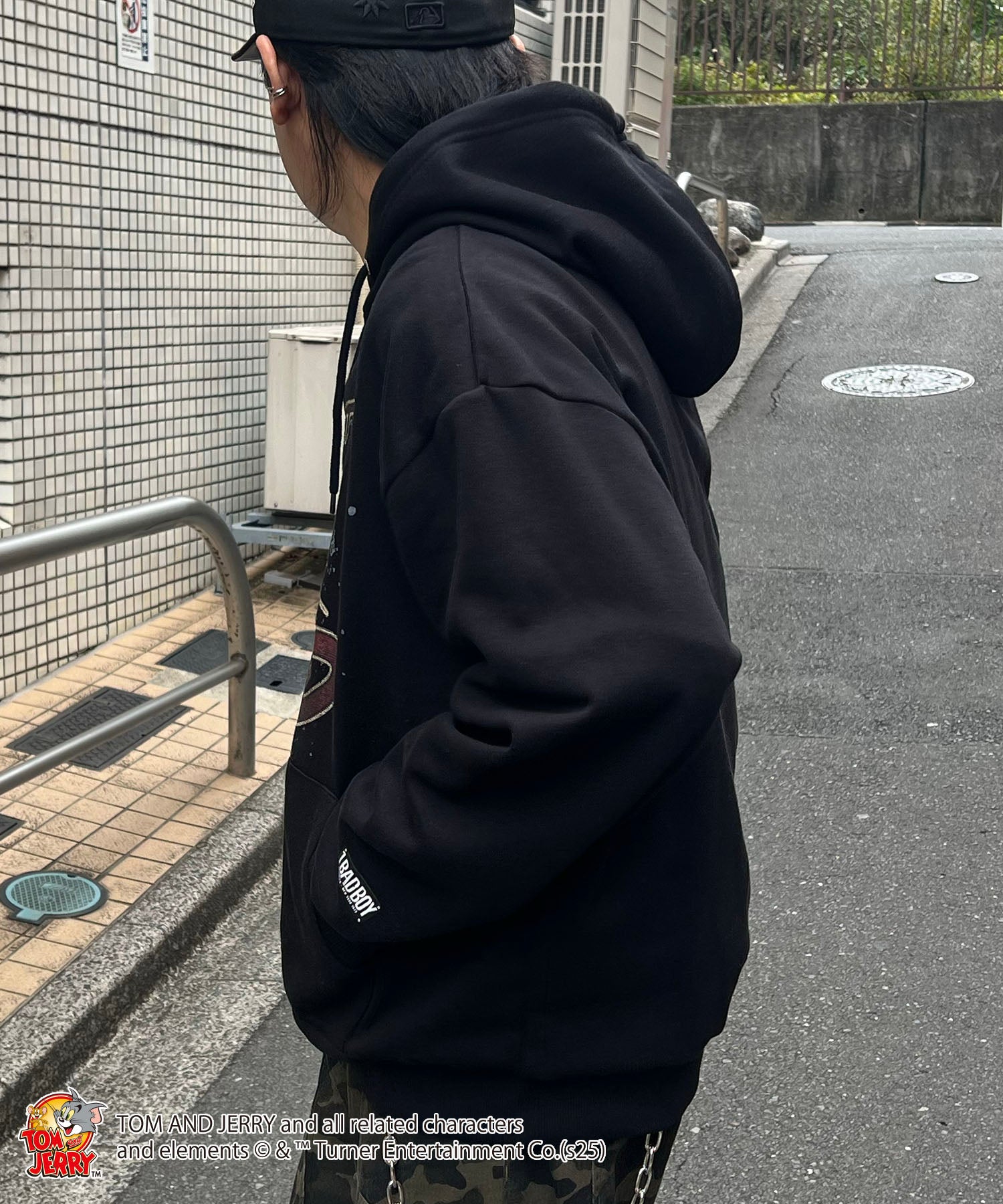 【TOM&JERRY / トムとジェリー】グランジ プリントパーカー