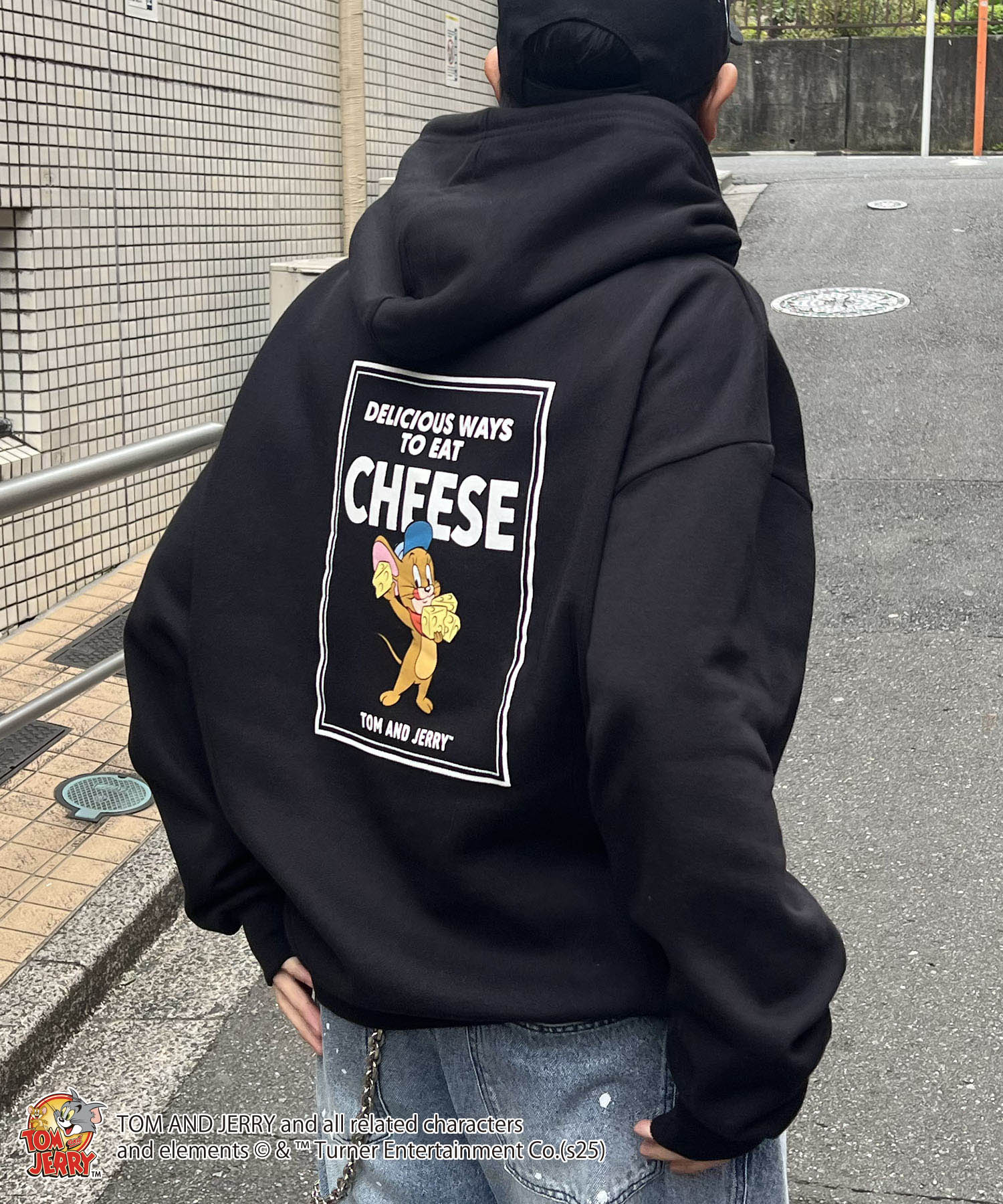 【TOM&JERRY / トムとジェリー】バックプリントパーカー