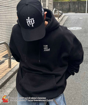 【TOM&JERRY / トムとジェリー】バックプリントパーカー