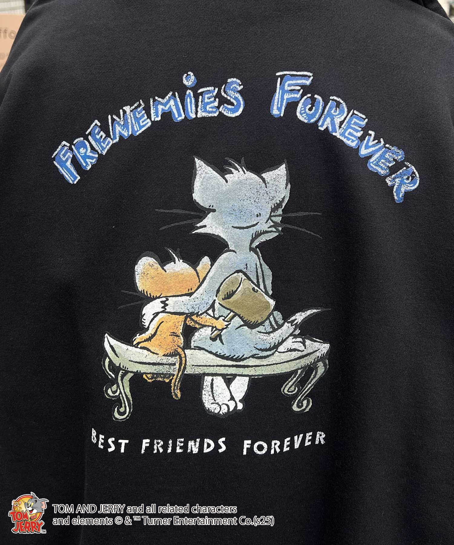 【TOM&JERRY / トムとジェリー】バックスタイル プリントパーカー