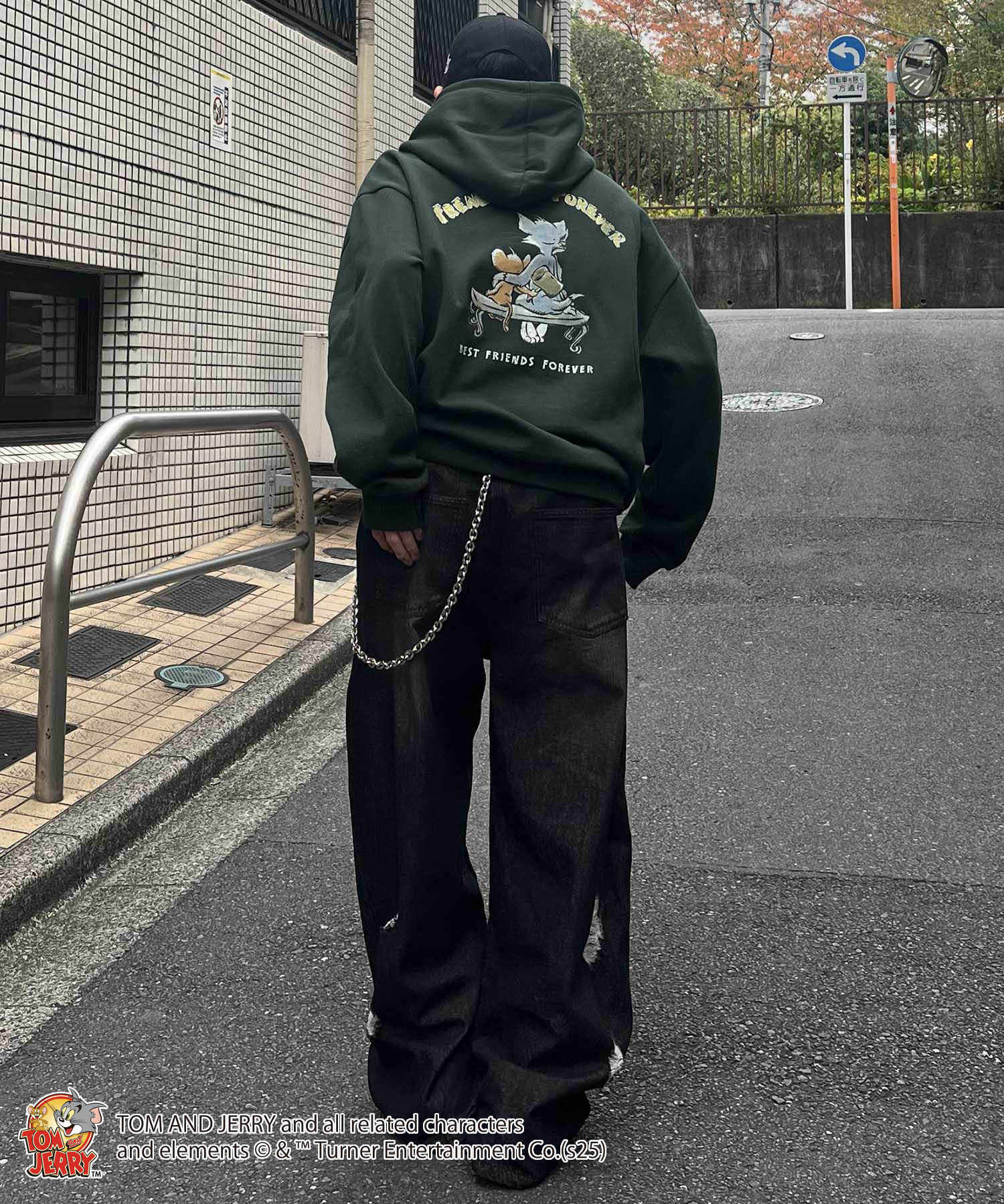 【TOM&JERRY / トムとジェリー】バックスタイル プリントパーカー