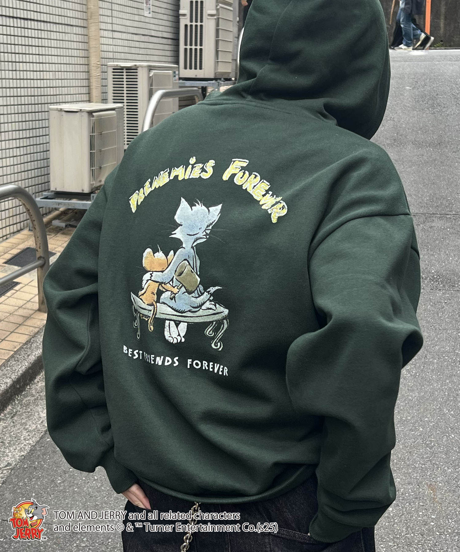 【TOM&JERRY / トムとジェリー】バックスタイル プリントパーカー