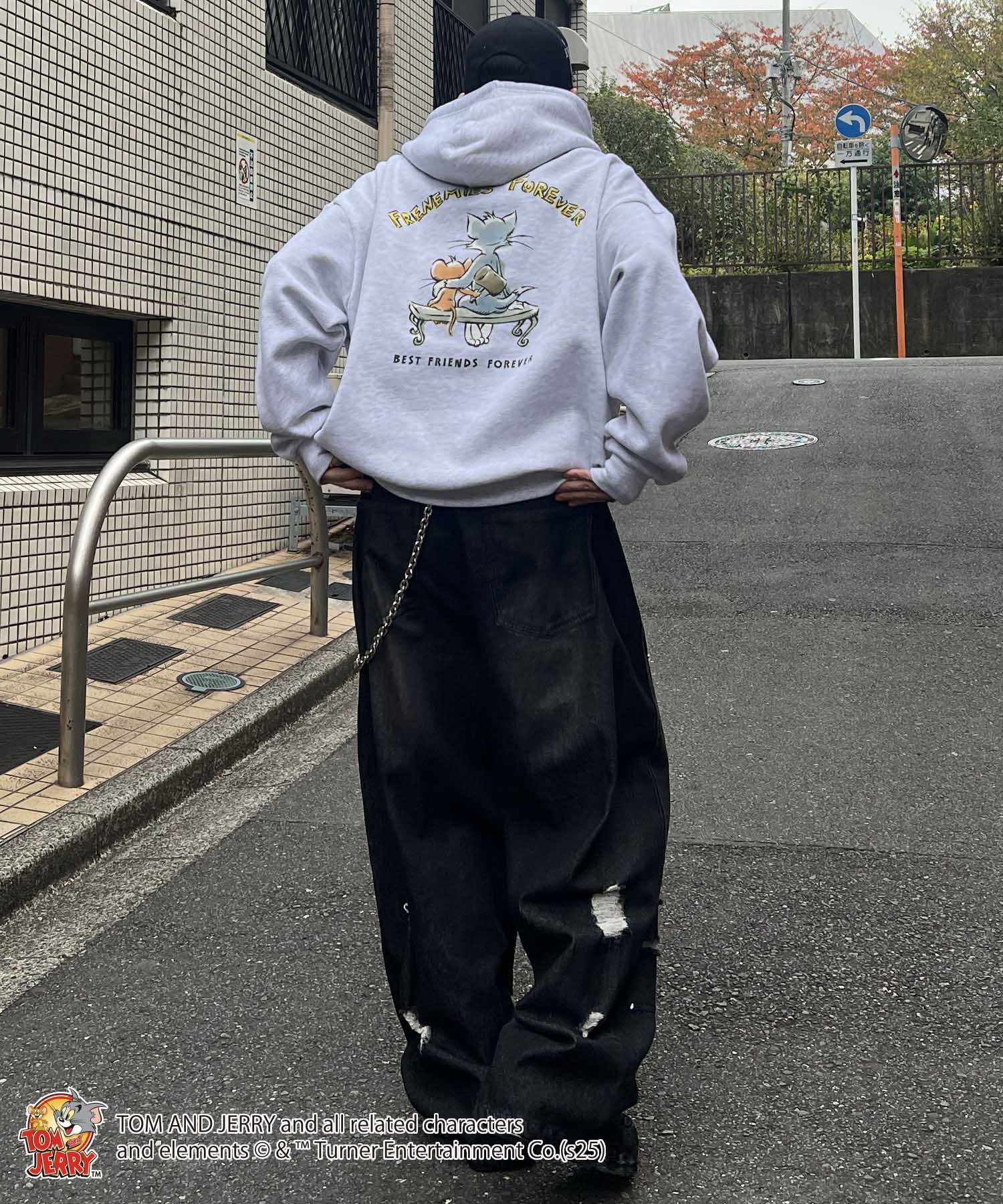 【TOM&JERRY / トムとジェリー】バックスタイル プリントパーカー