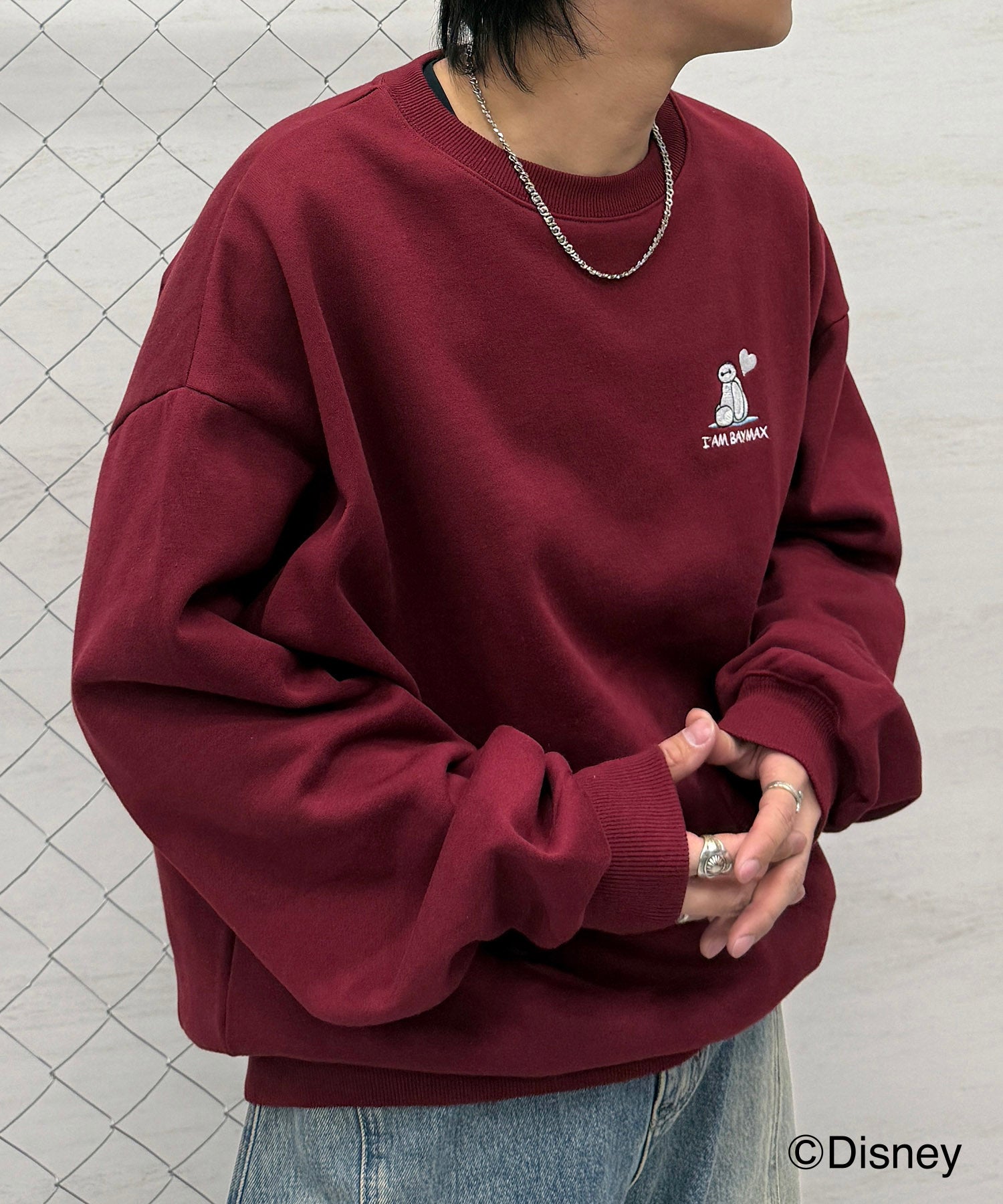 【Disney / ディズニー】ベイマックス ワンポイント刺繍 ビッグシルエットプルオーバー クルースウェット