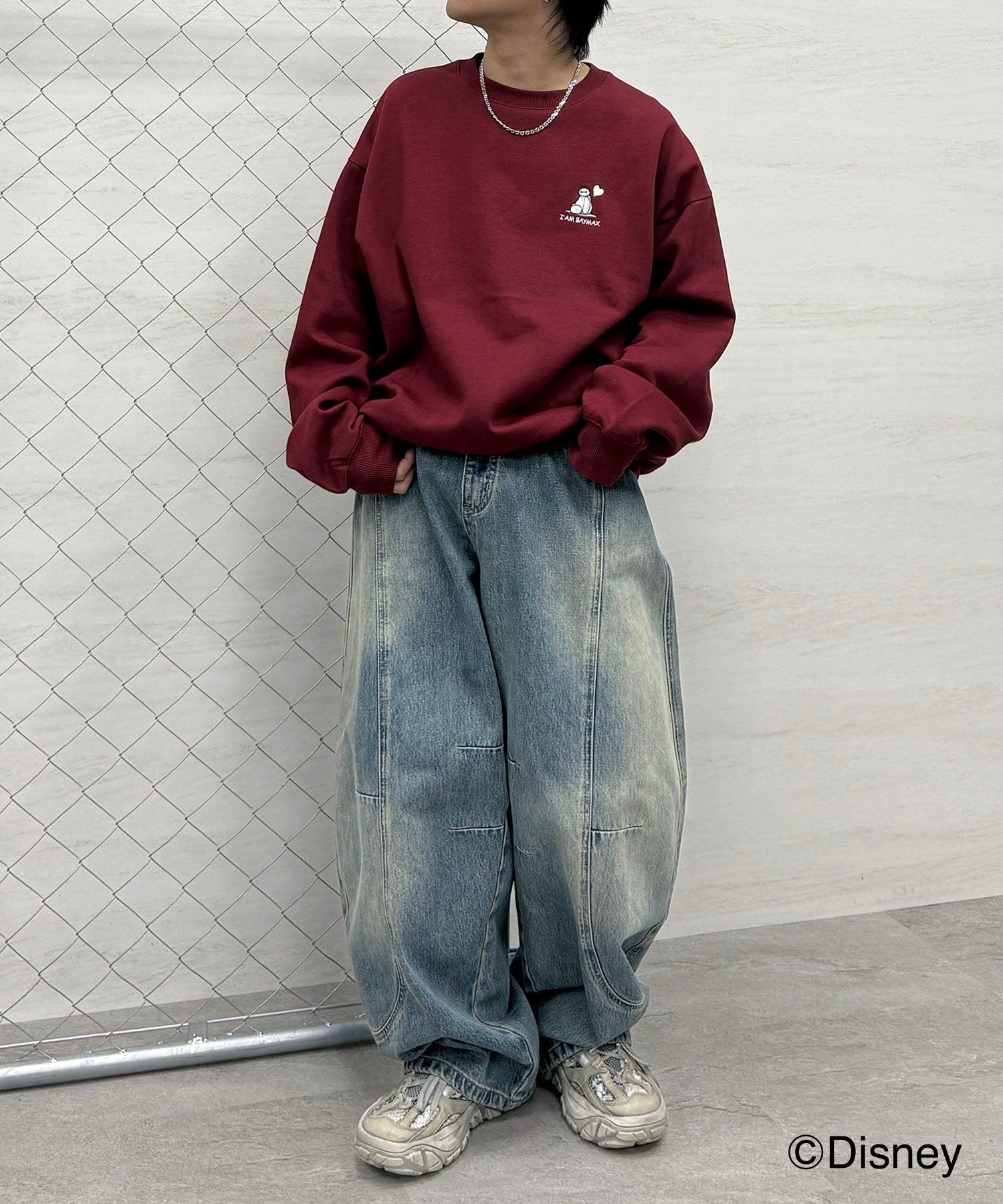 【Disney / ディズニー】ベイマックス ワンポイント刺繍 ビッグシルエットプルオーバー クルースウェット