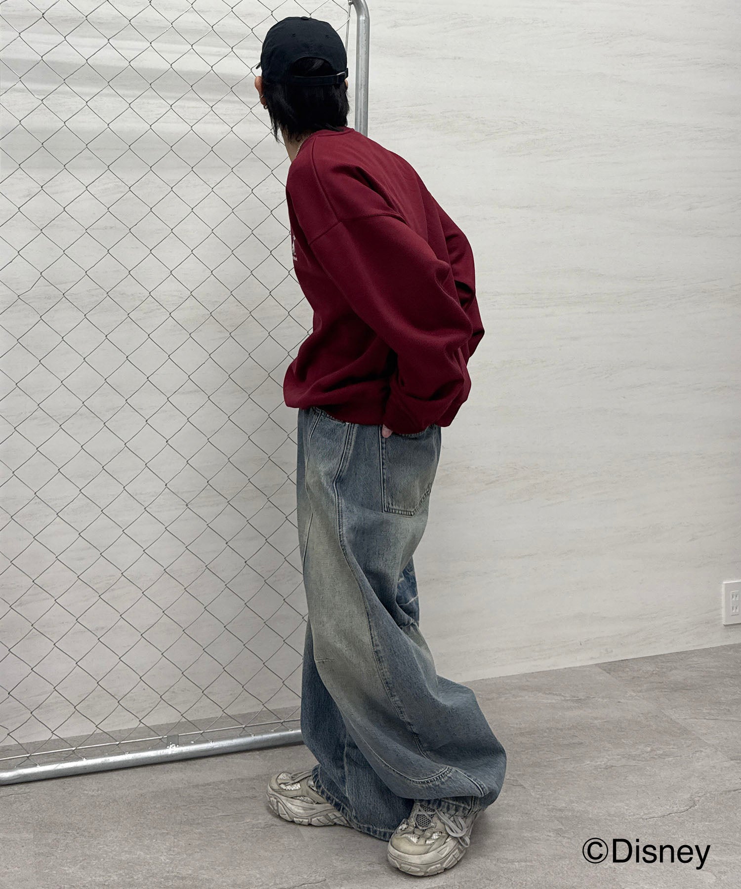 【Disney / ディズニー】ベイマックス ワンポイント刺繍 ビッグシルエットプルオーバー クルースウェット