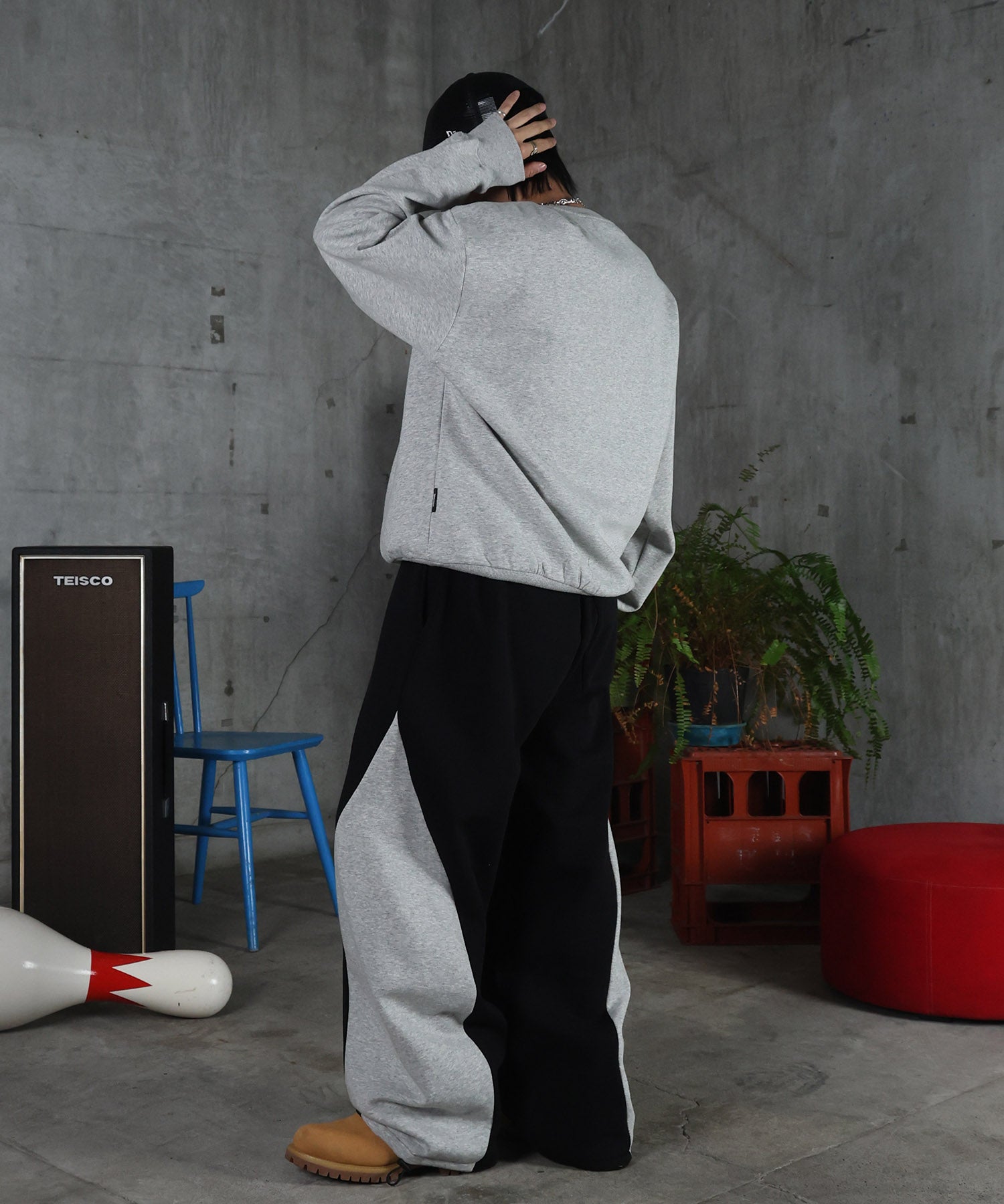 【Back to the future / バックトゥザフューチャー】ヴィンテージライク レトロ映画 プリントスウェット