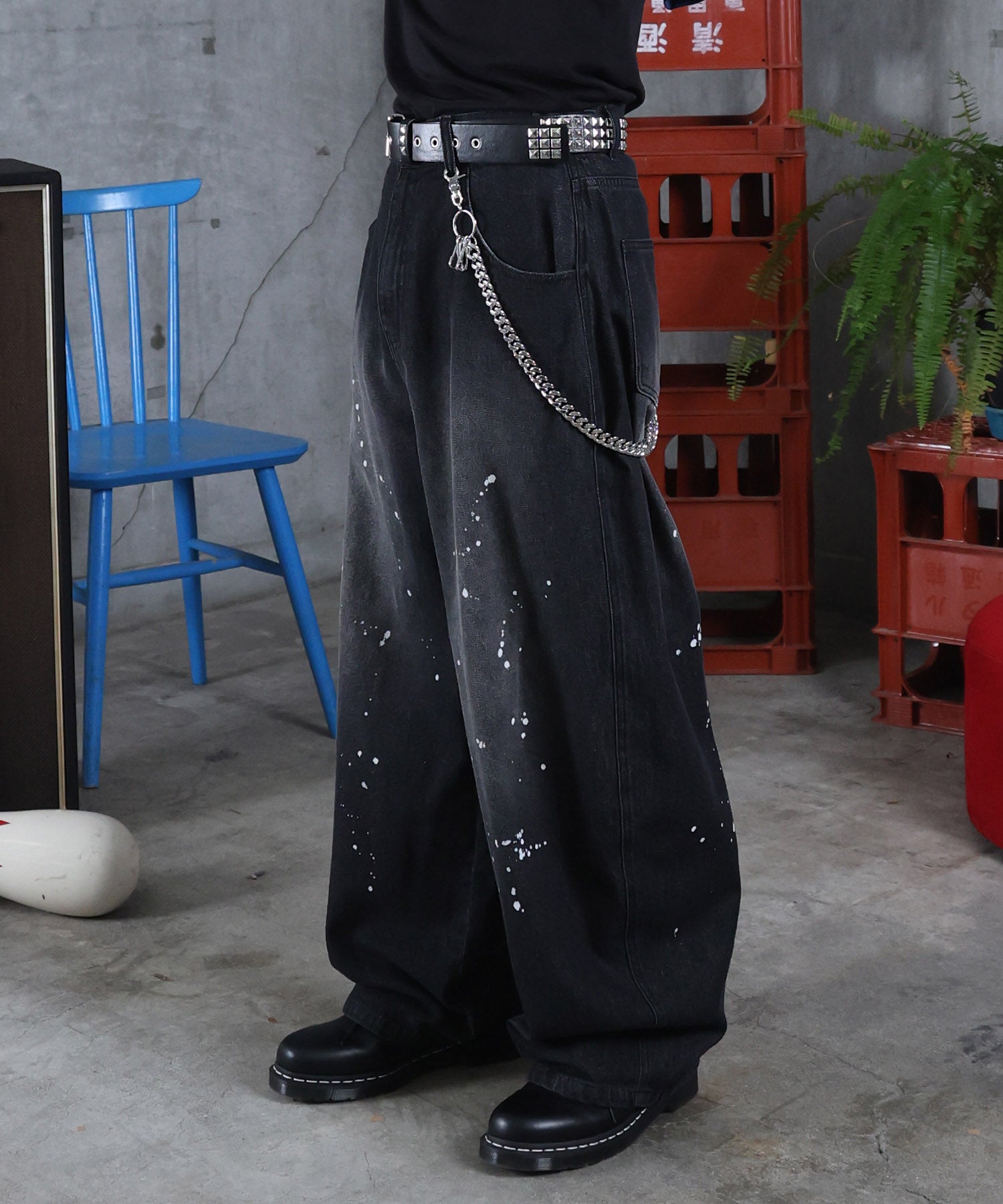 バレルレッグ ペインドデニムパンツ