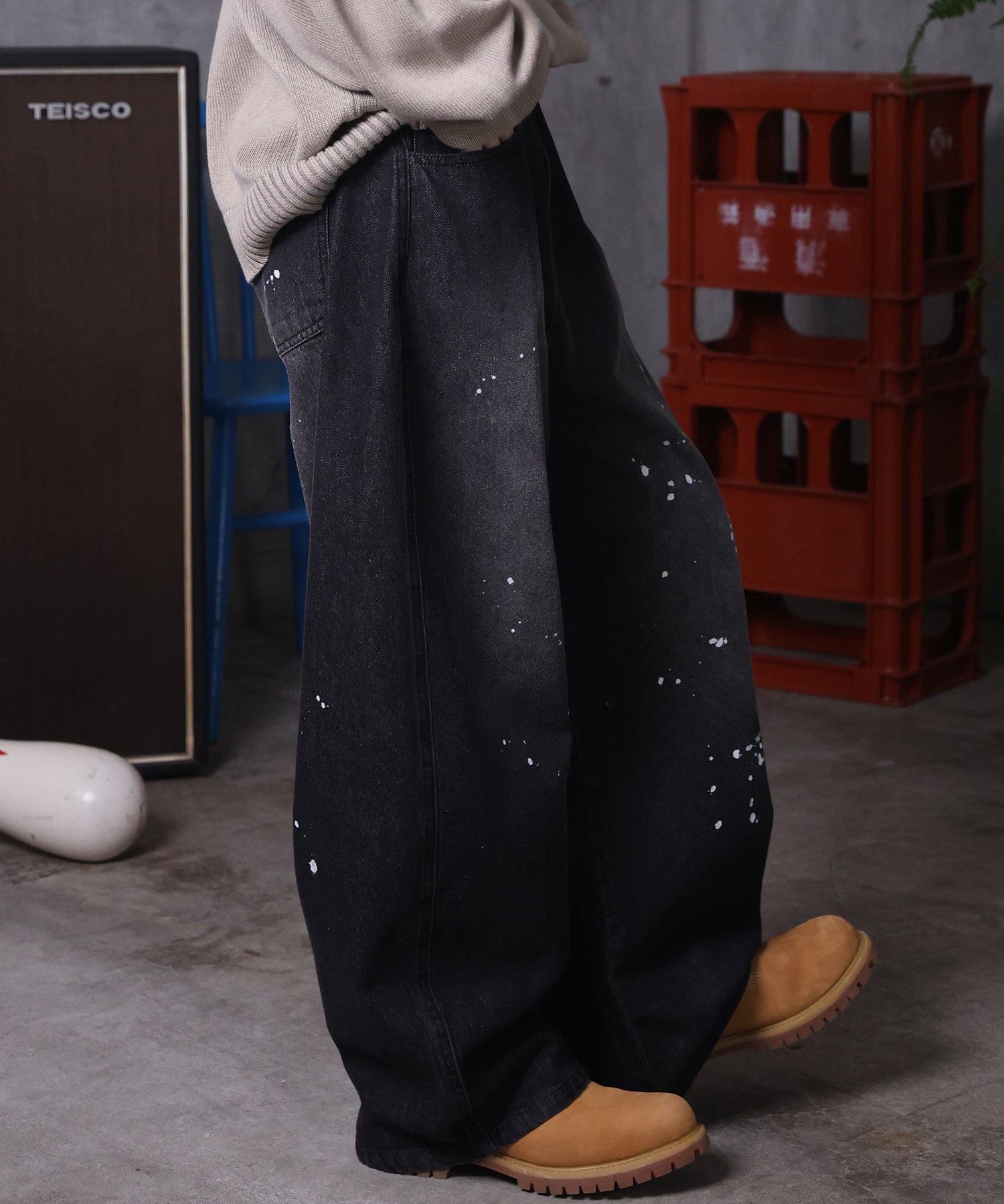 バレルレッグ ペインドデニムパンツ