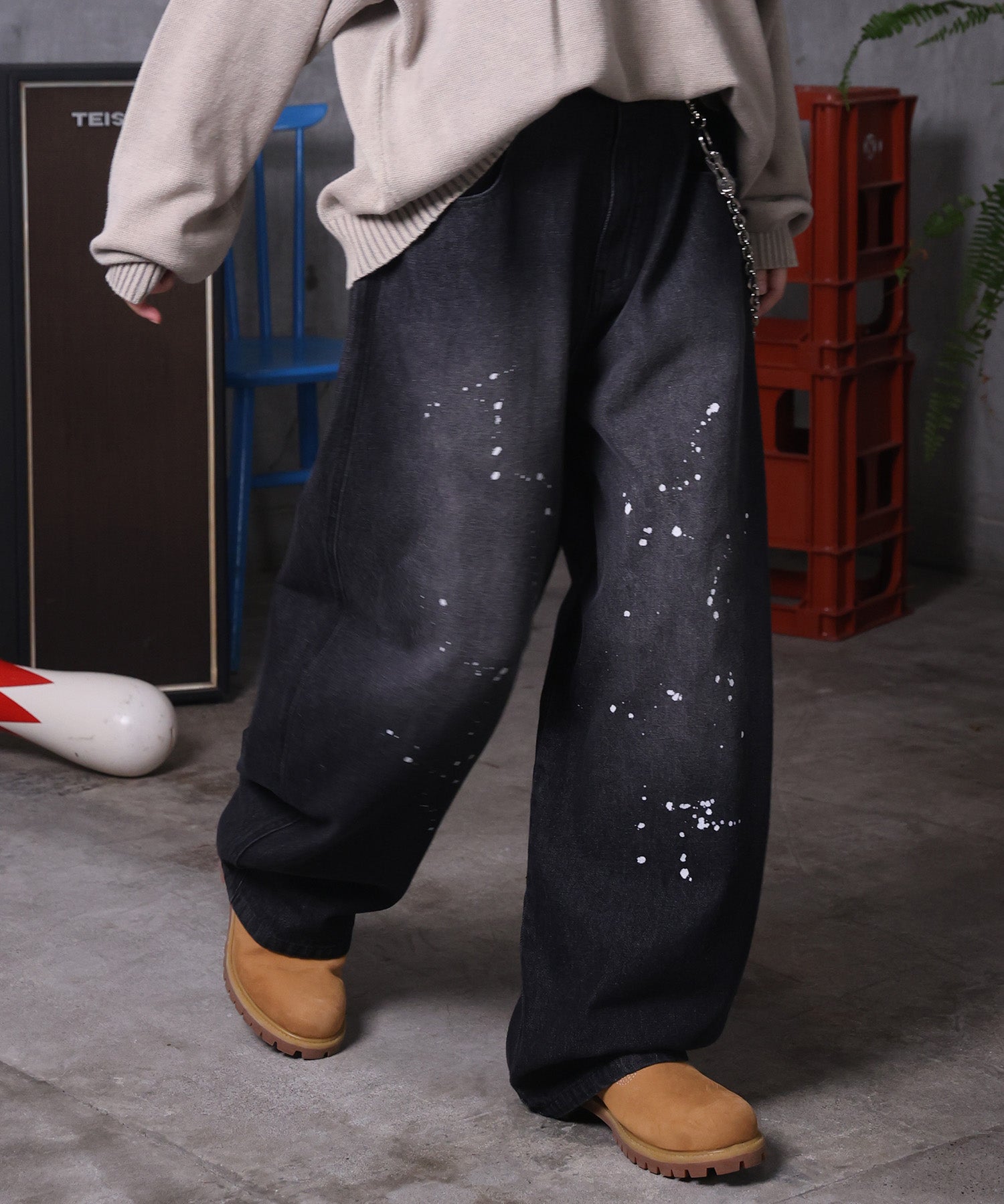 バレルレッグ ペインドデニムパンツ