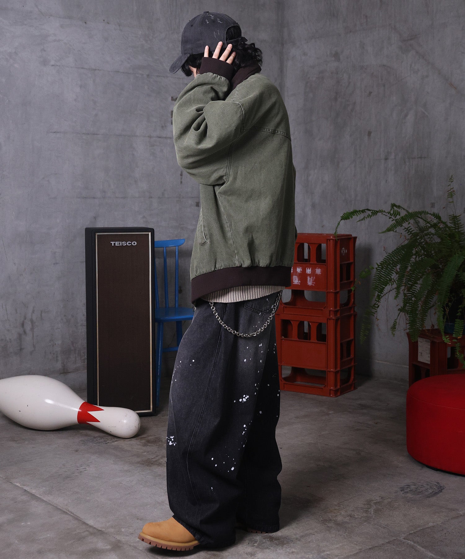 バレルレッグ ペインドデニムパンツ