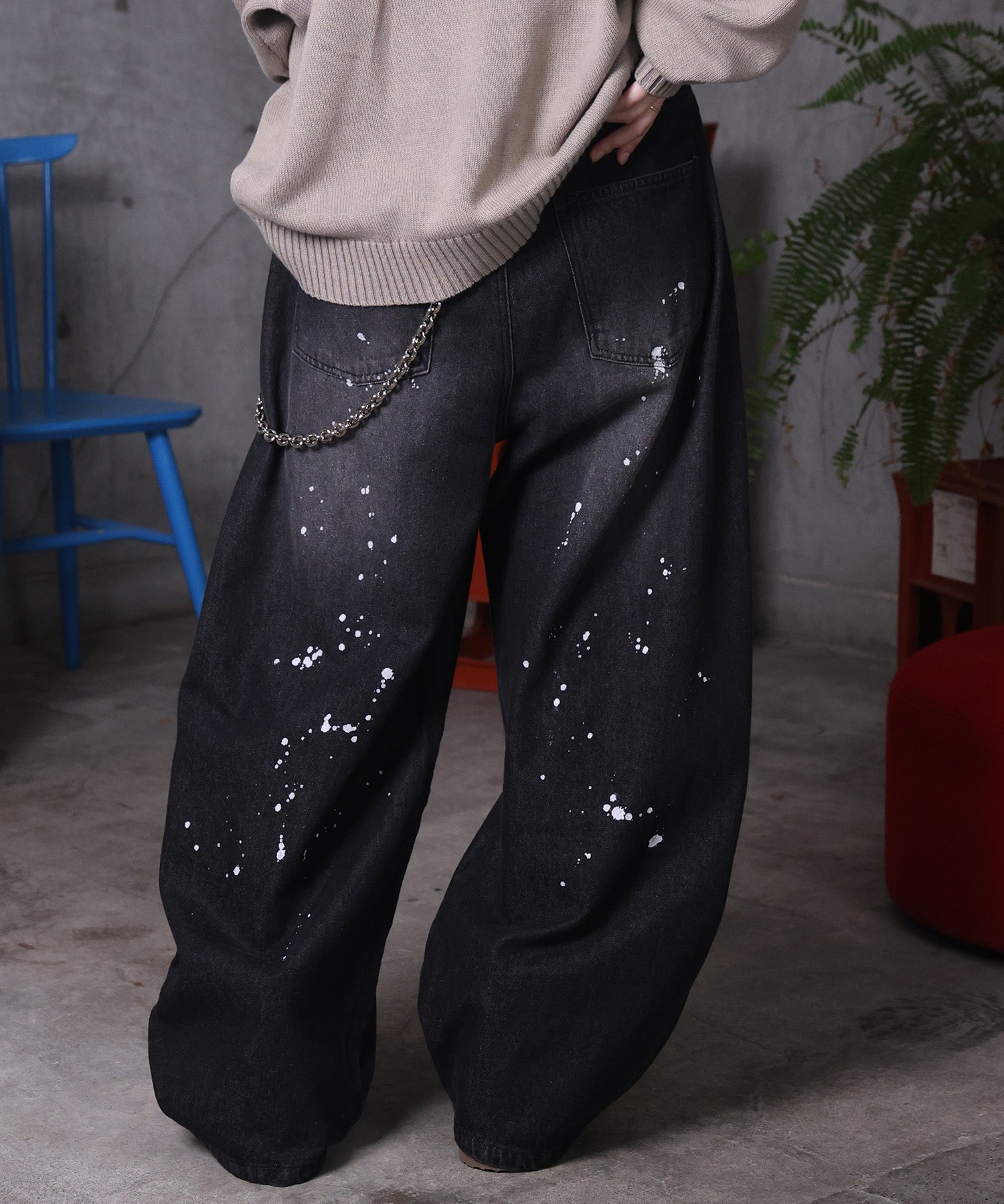 バレルレッグ ペインドデニムパンツ