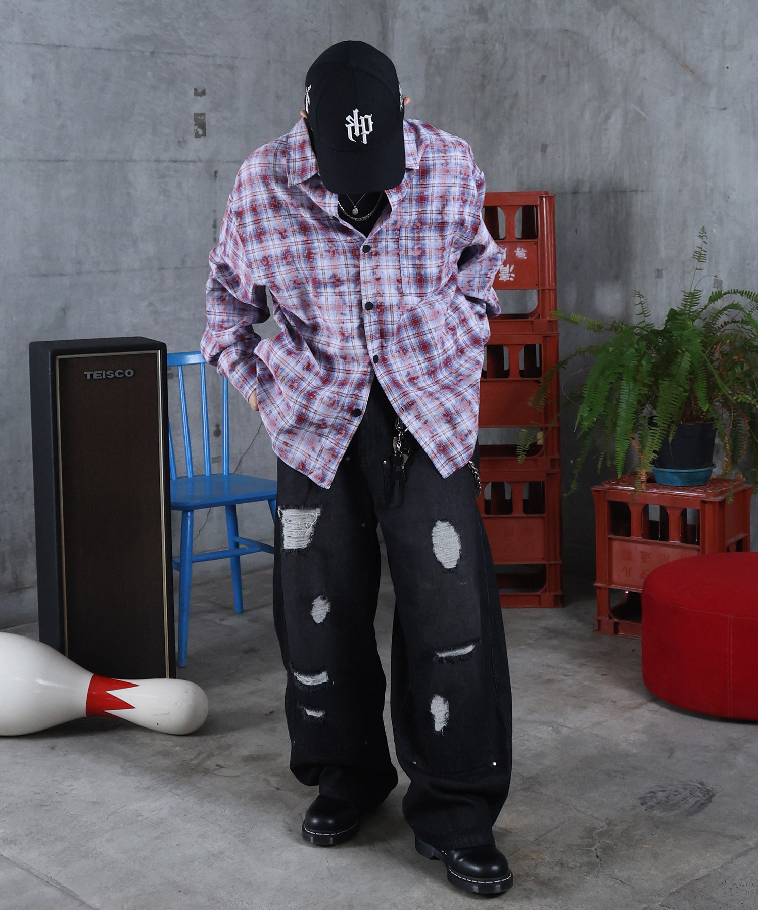 バレルレッグ ペインドデニムパンツ