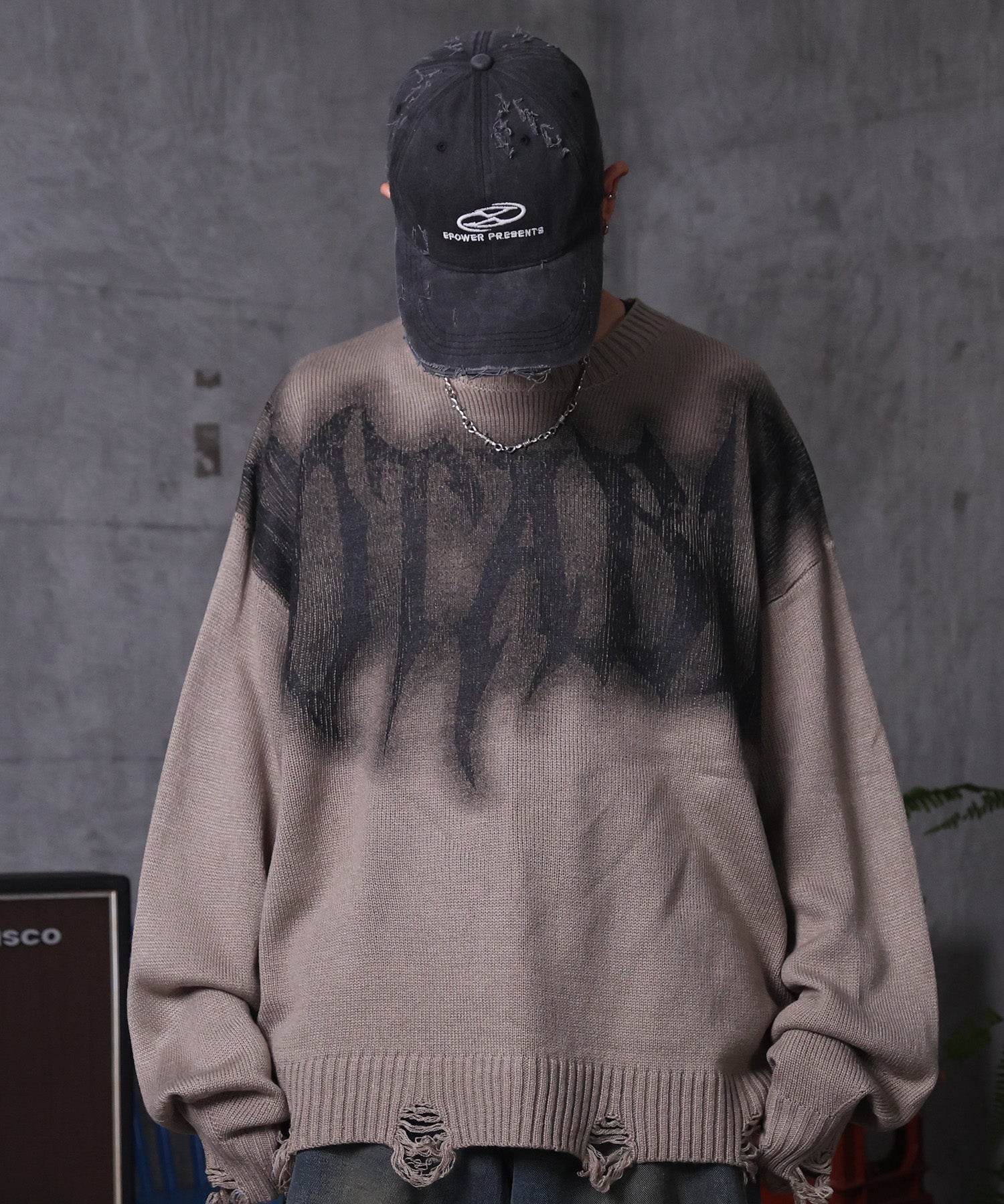 ダメージ加工 グラフティアート ニット