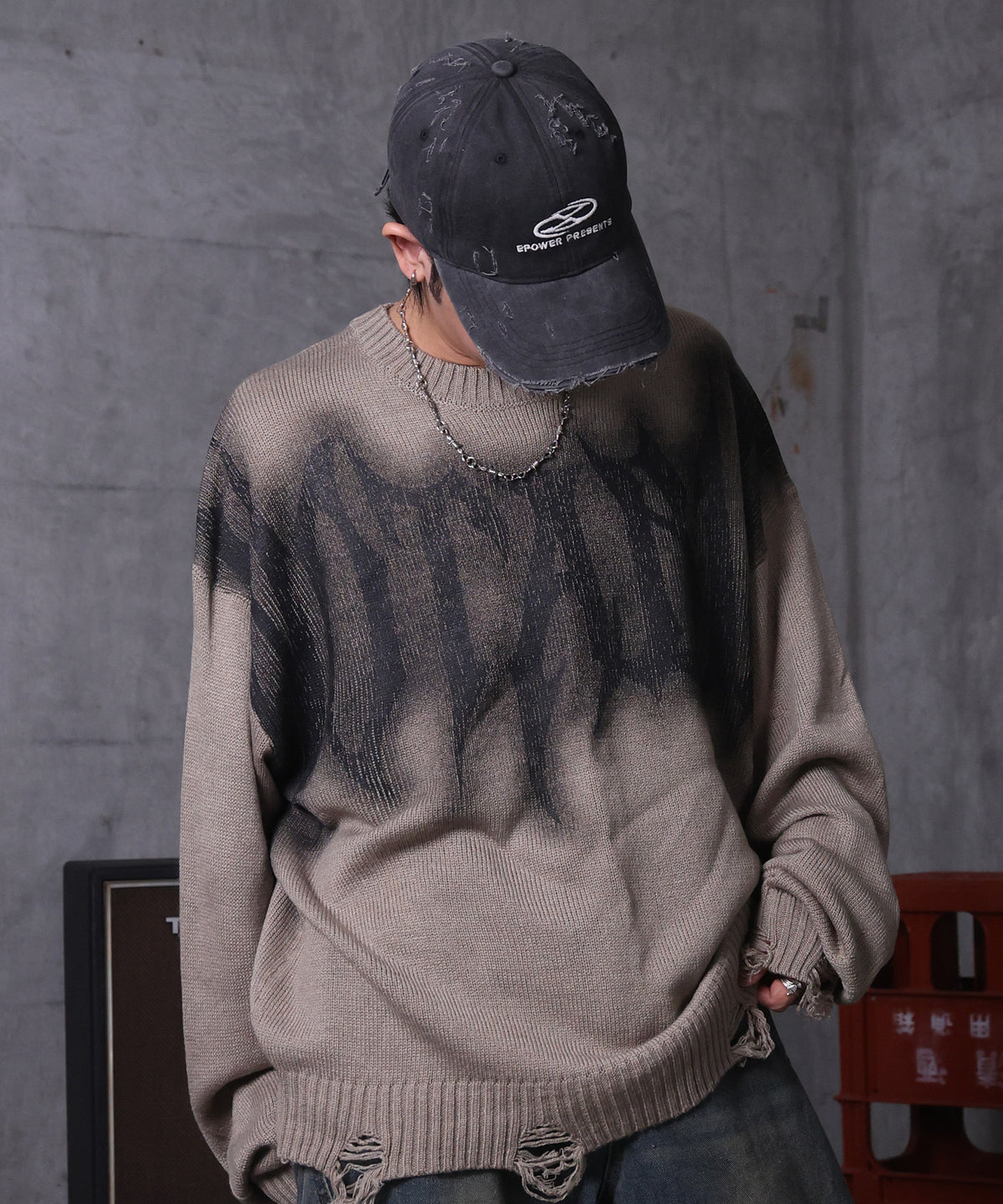 ダメージ加工 グラフティアート ニット