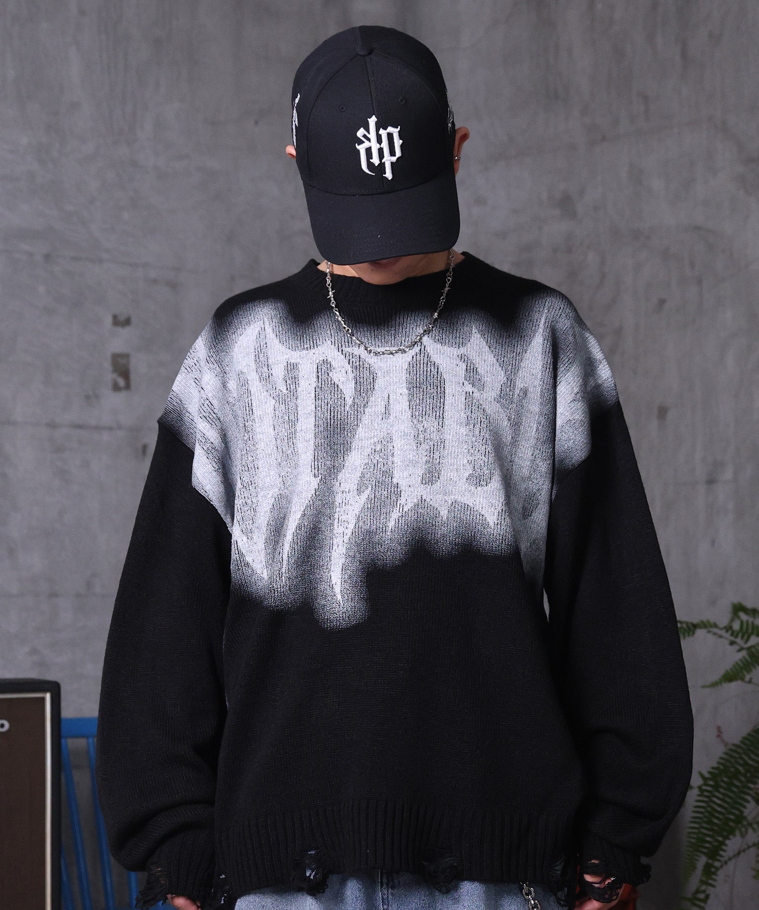 ダメージ加工 グラフティアート ニット