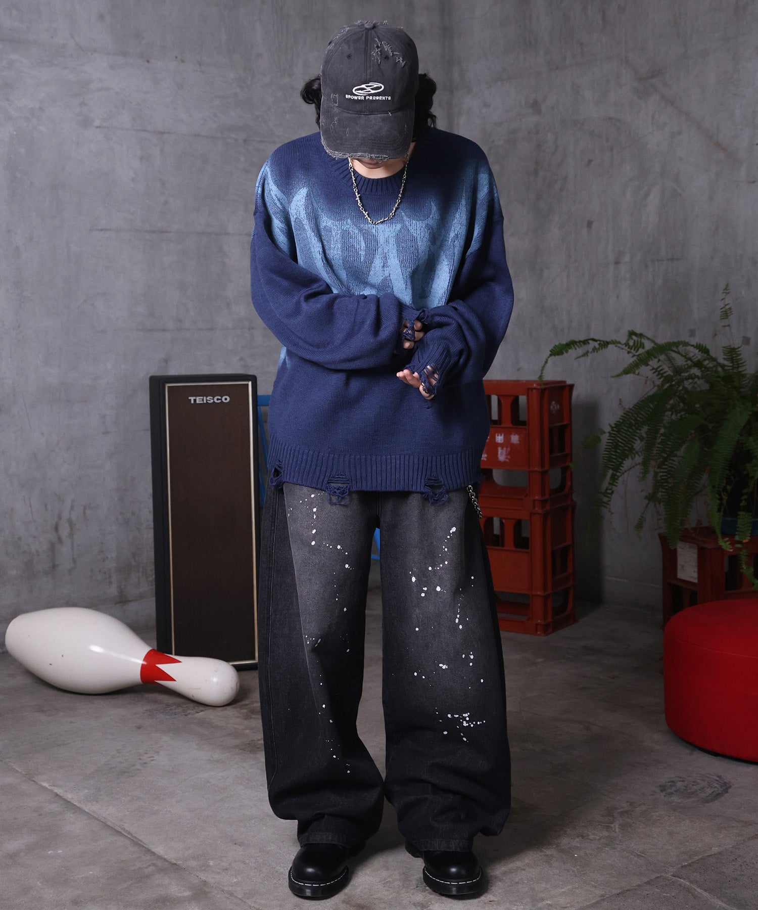 ダメージ加工 グラフティアート ニット