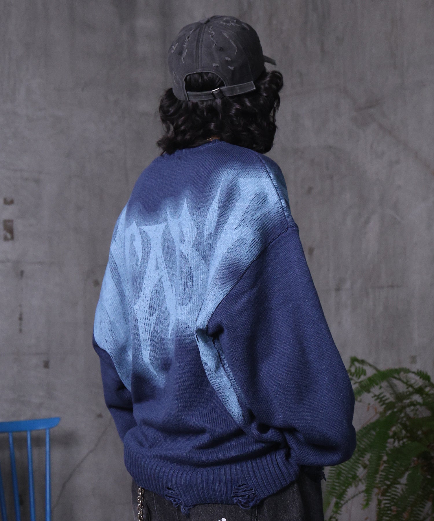 ダメージ加工 グラフティアート ニット