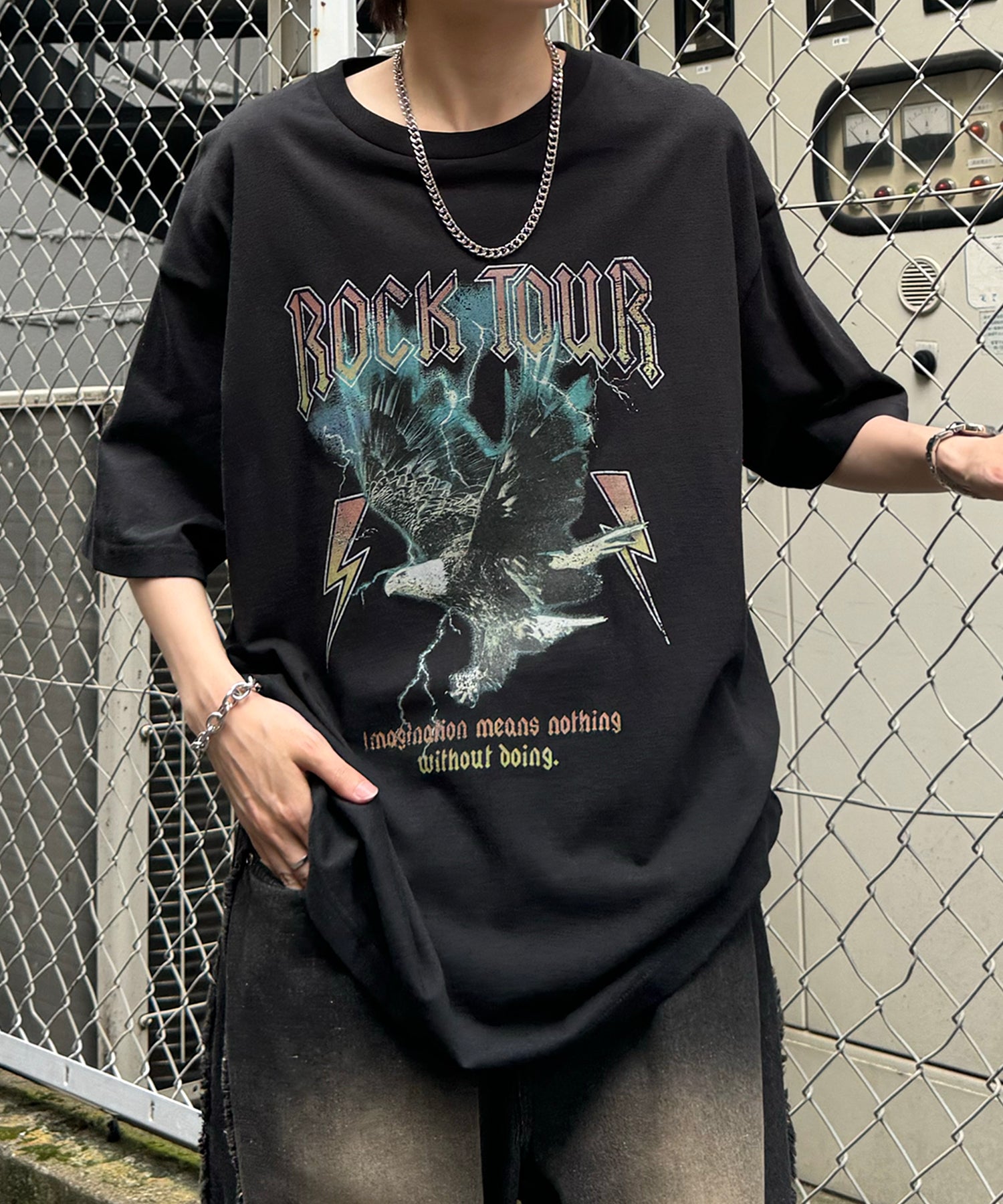 ヴィンテージライク ロックプリント レトロ ピグメント加工 ビッグシルエット半袖バンドTシャツ