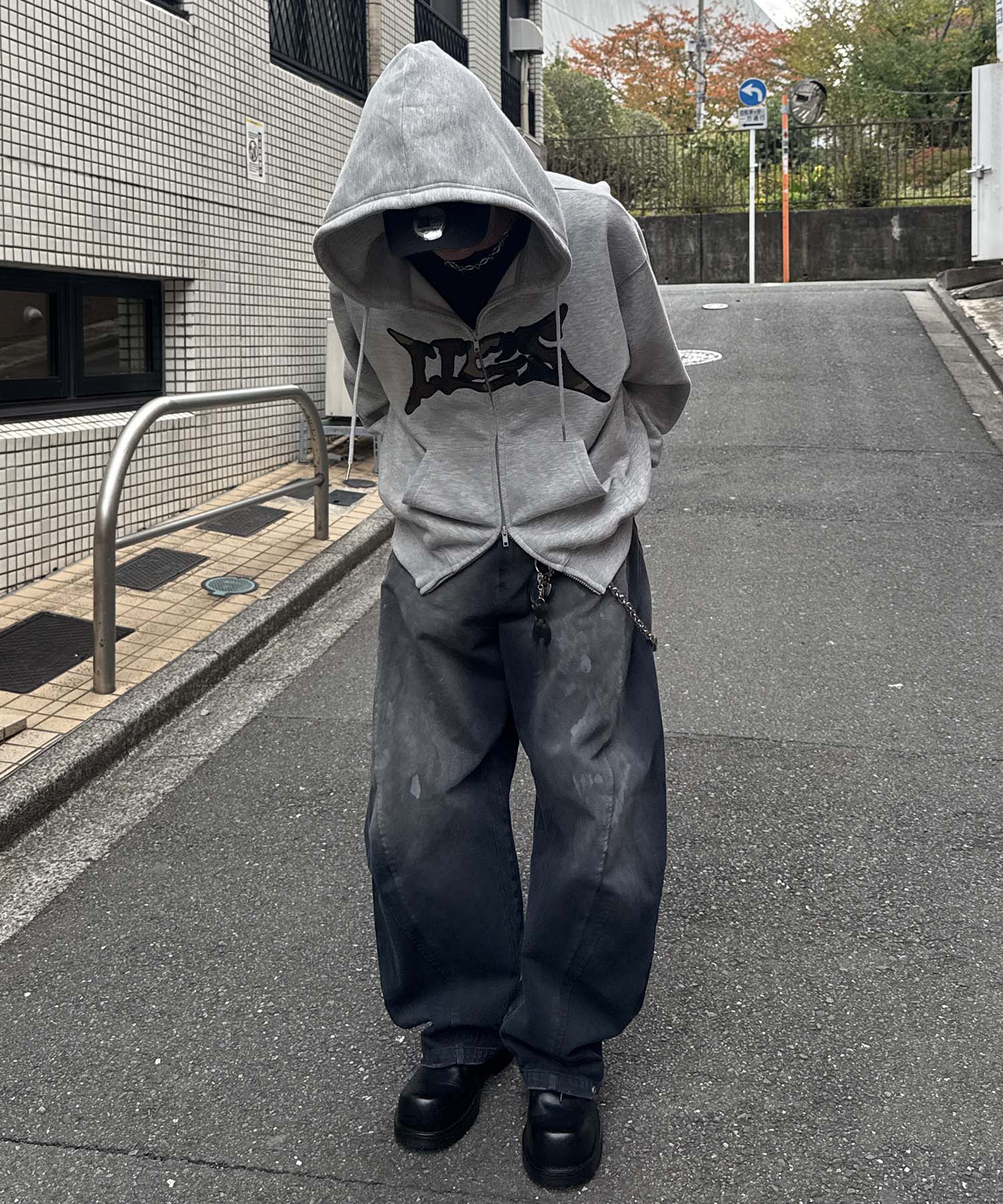 タギング総柄 フルジップフーディ