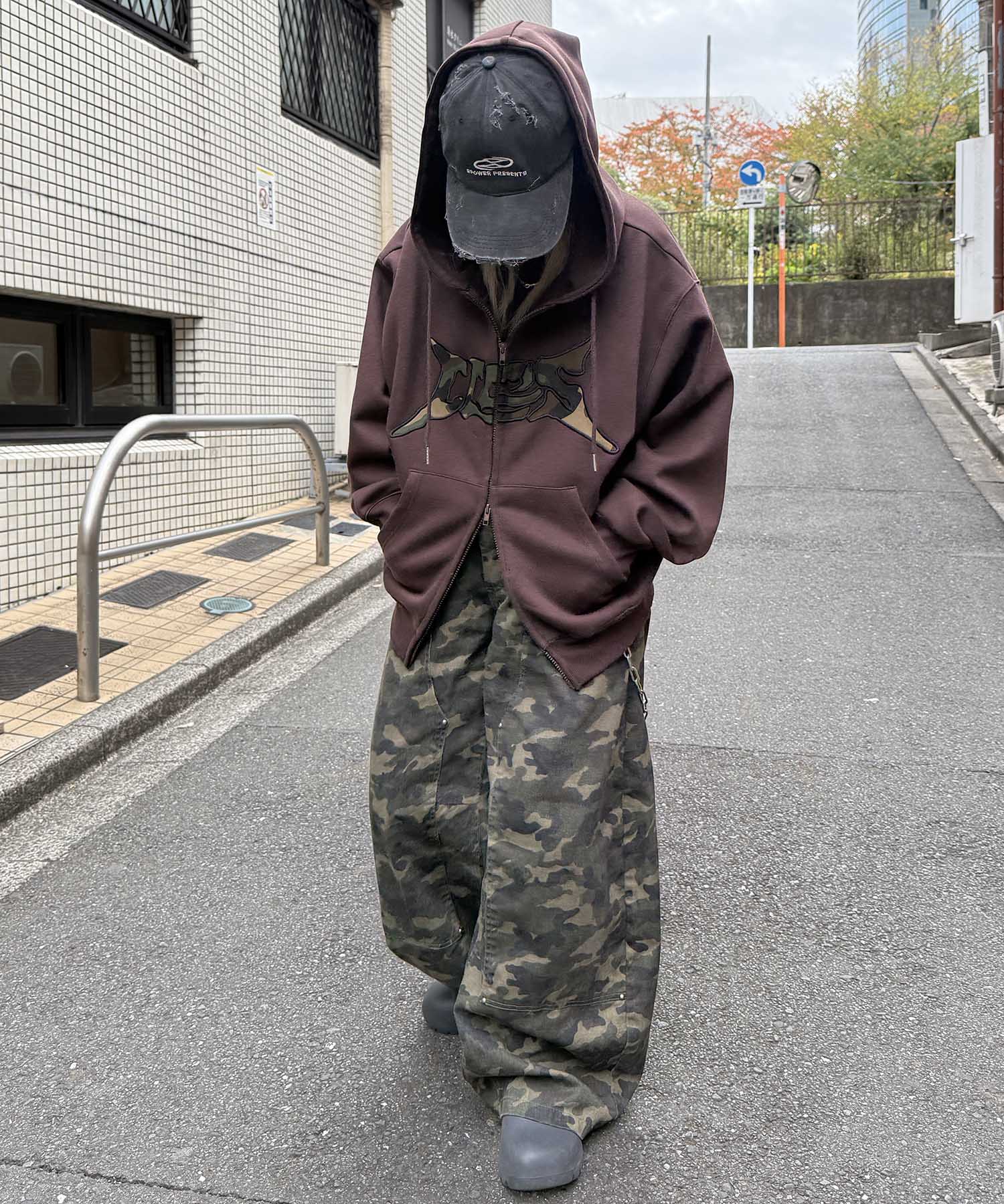 タギング総柄 フルジップフーディ