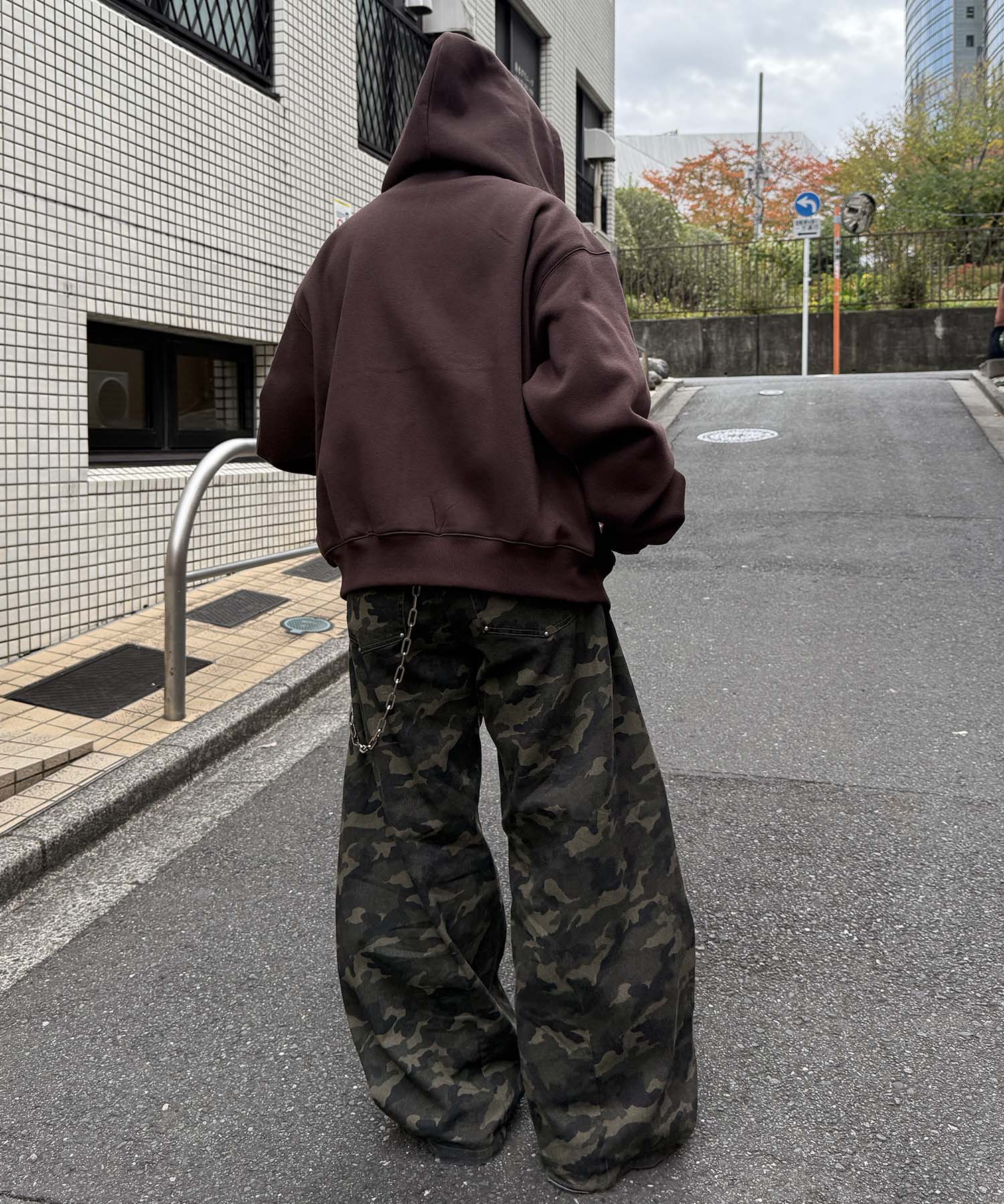 タギング総柄 フルジップフーディ