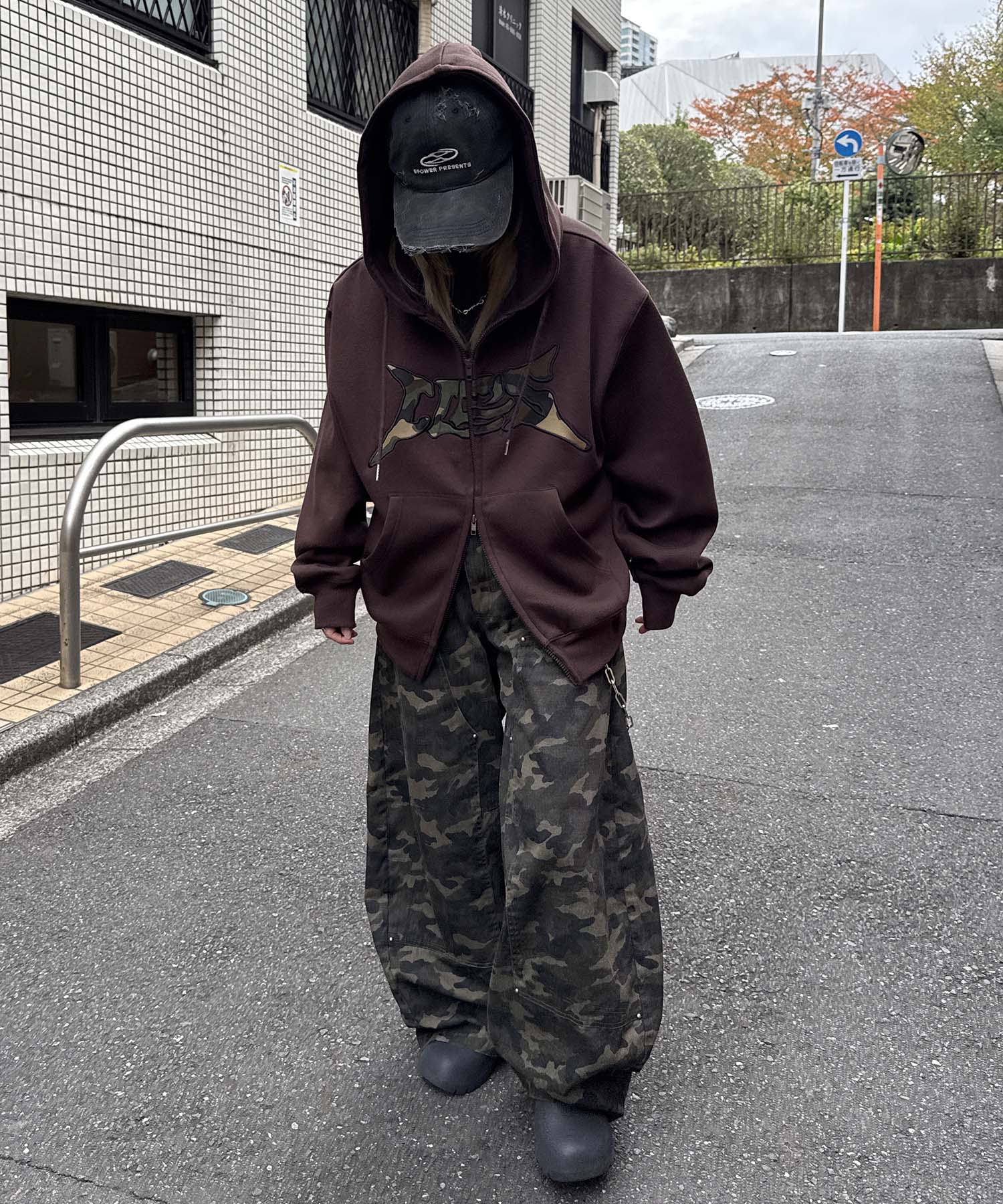 タギング総柄 フルジップフーディ