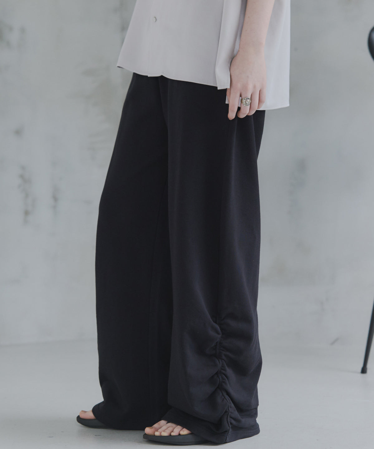 Side-Gather Gradient Sweatpants / サイドギャザー グラデーションスウェットパンツ