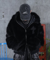 【MAROCORE / マロコア】クロスモチーフ ストレートファー フーディーブルゾン