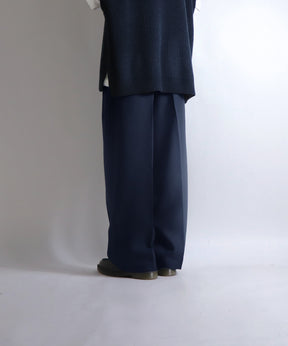 センタープレス タックワイドストレートパンツ
