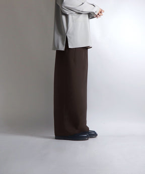 センタープレス タックワイドストレートパンツ