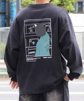 テレフォンガールイラストバックプリント / ワンポイント刺繍 ビッグシルエットロンT カットソー