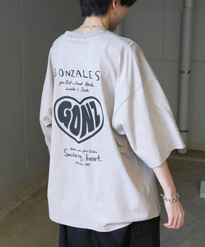 【MARK GONZALES ARTWORK COLLECTION / マーク ゴンザレス】フロント / バックプリント ワンポイント刺繍 モチーフ ビッグシルエットTシャツ