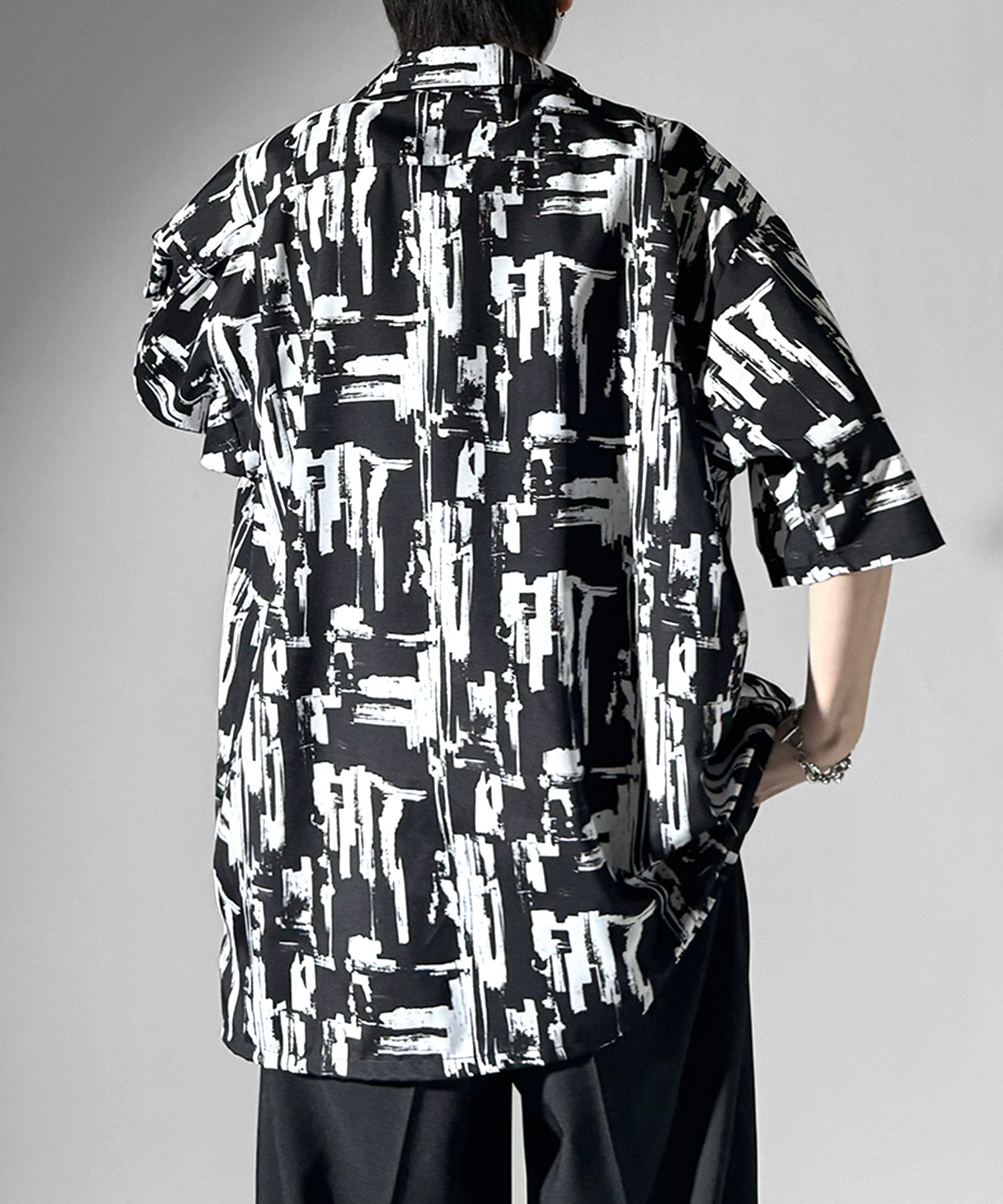 ビッグシルエット オープンカラー総柄半袖シャツ フラワー / 幾何学 25SS