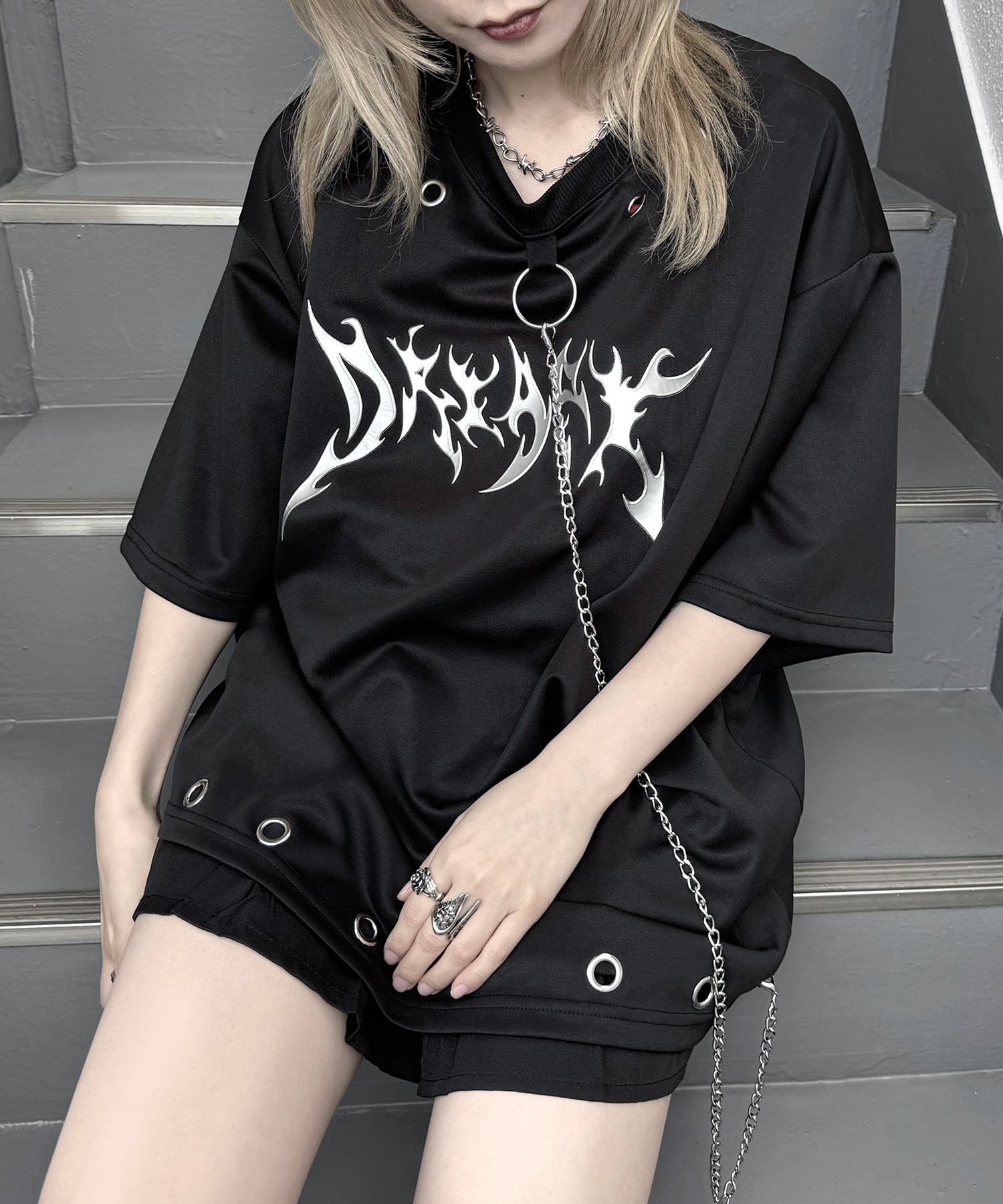 【MAROCORE SELECT】チェーン付きメタルロゴ トライバルプリント ビッグシルエットTシャツ 24SS【ILL'S 】