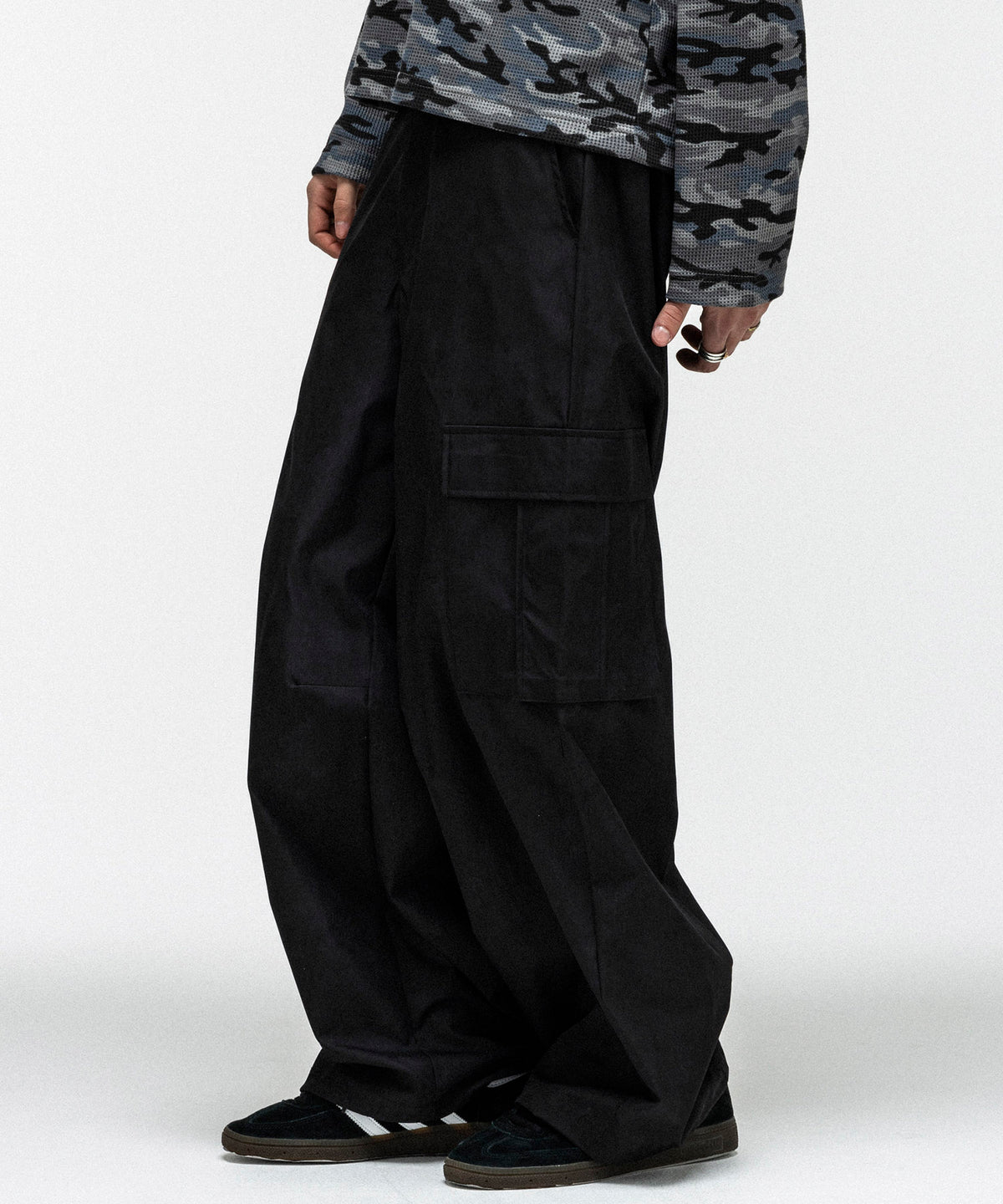 ACID WASH NYRON CARGO PANTS / アシッドウォッシュナイロンカーゴパンツ