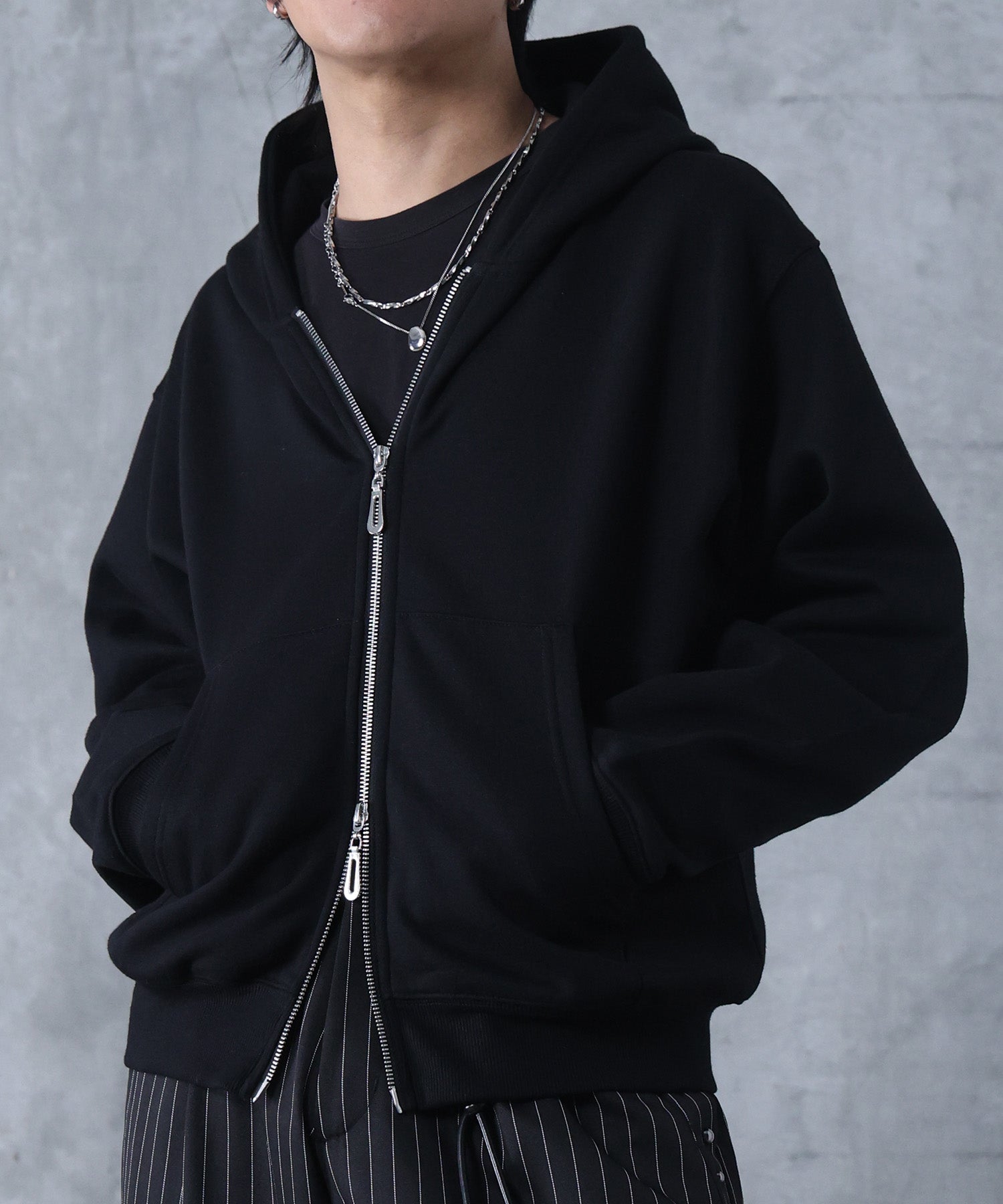 サムホール フルジップフーディ