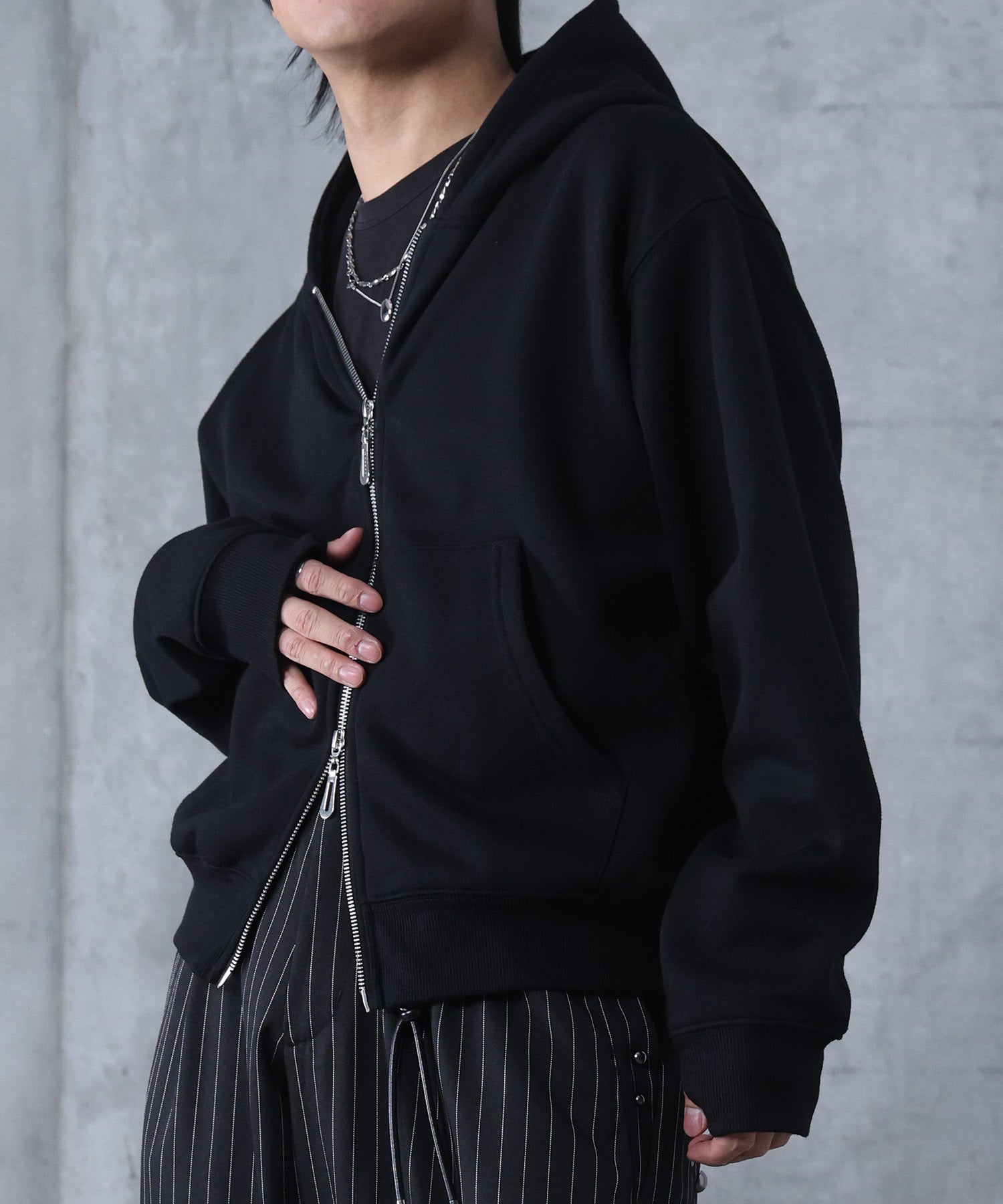 サムホール フルジップフーディ