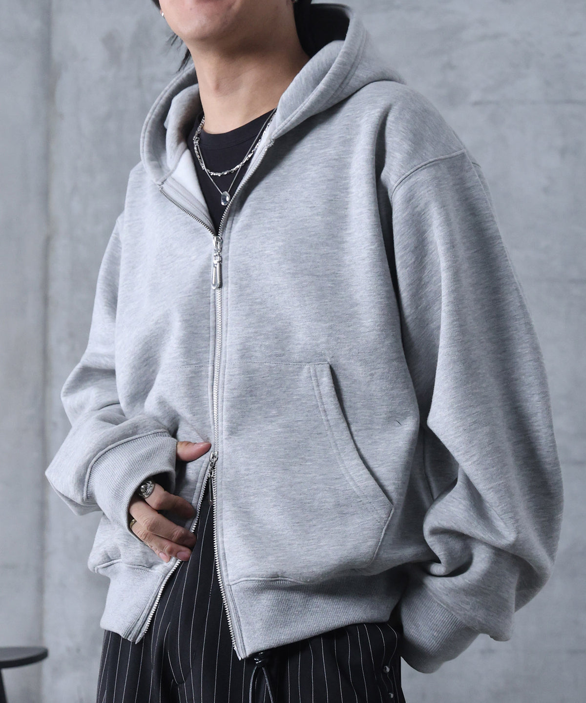 サムホール フルジップフーディ