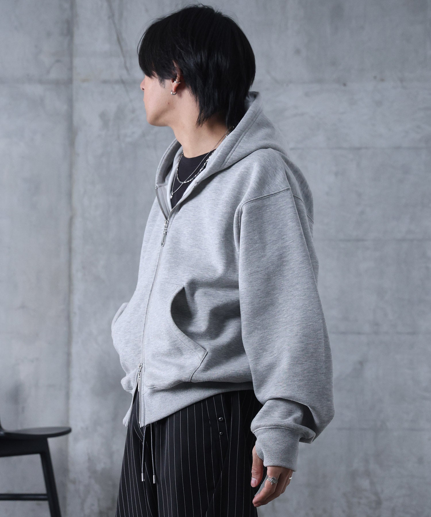 サムホール フルジップフーディ