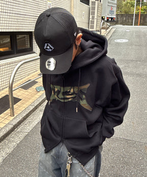 タギング総柄 フルジップフーディ