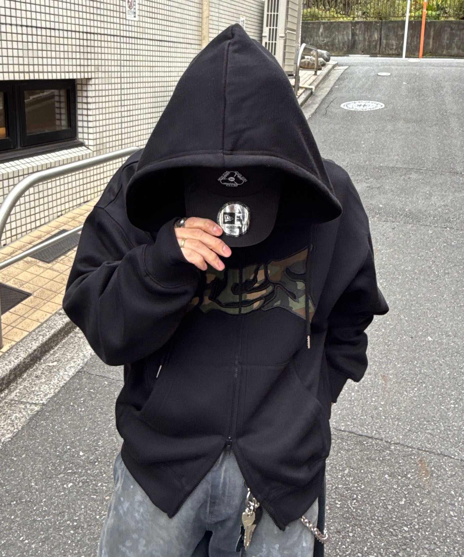 タギング総柄 フルジップフーディ