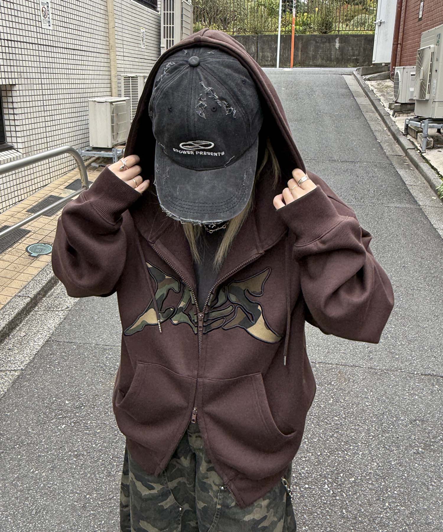 タギング総柄 フルジップフーディ