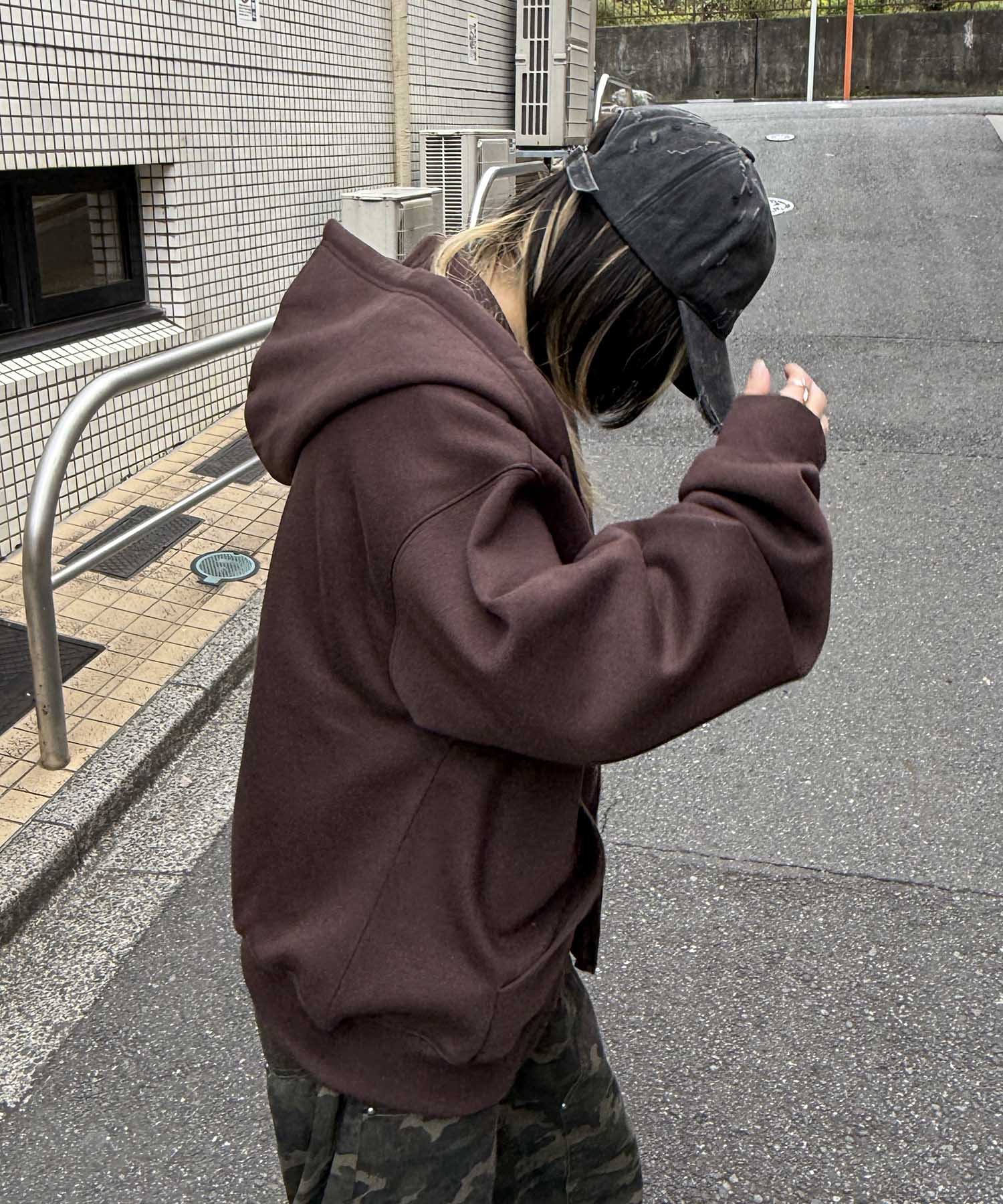 タギング総柄 フルジップフーディ